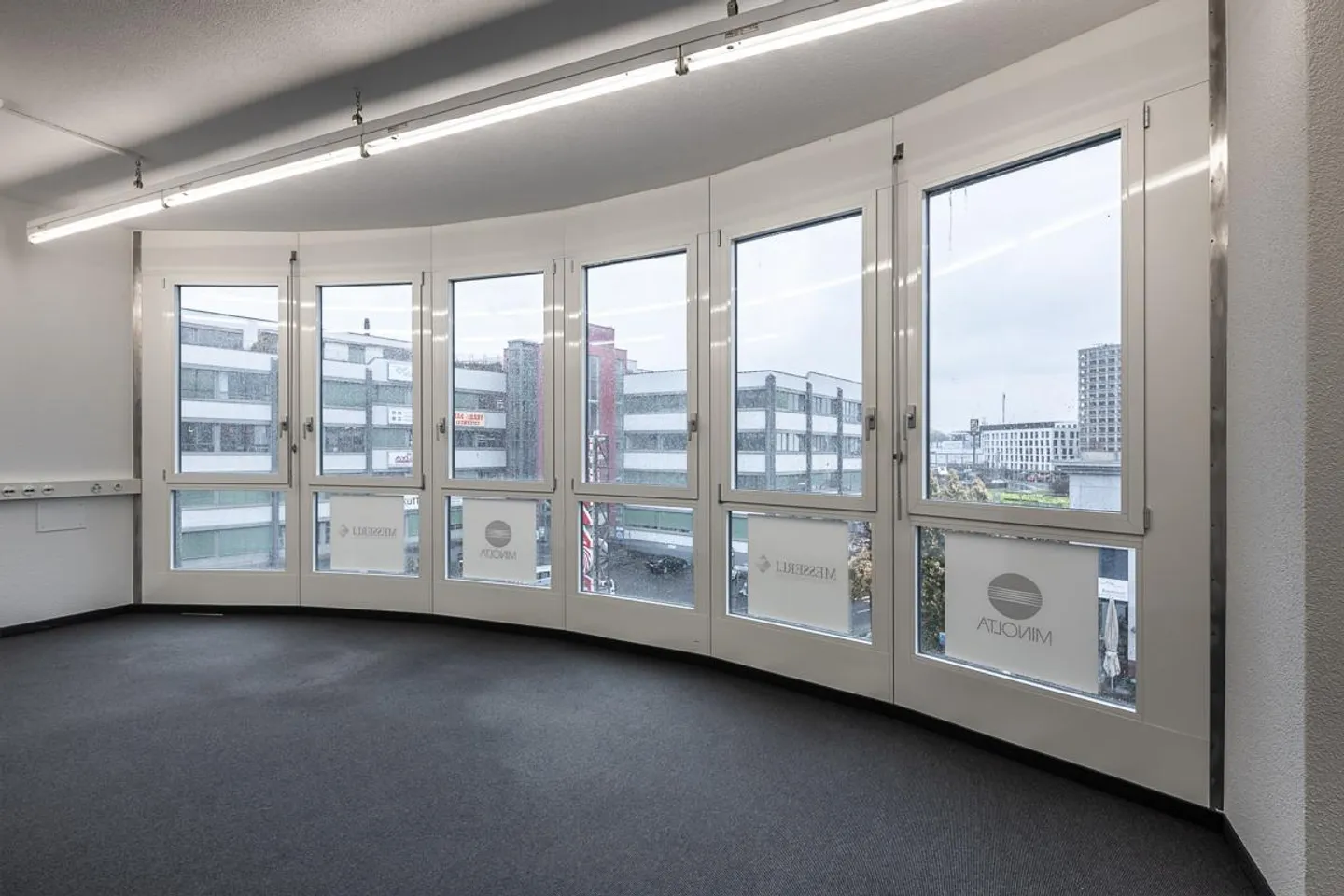 Entreprise au cœur : Votre nouveau site d'entreprise dans le pôle de développement - Photo 9 sur 12