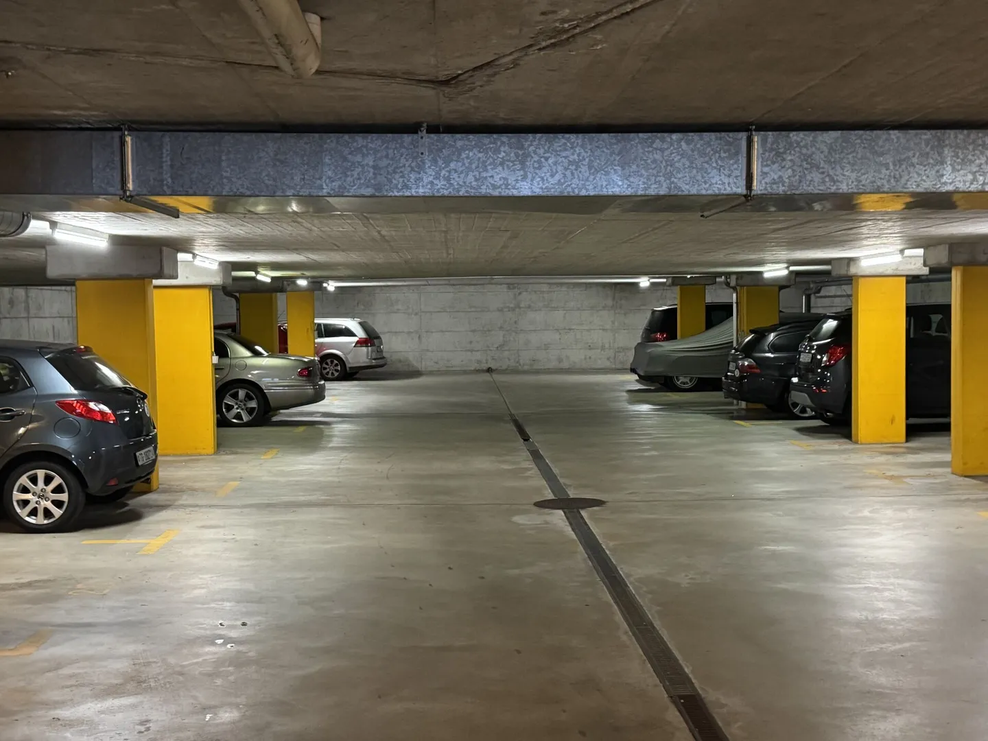 Posto auto in affitto - Foto 2 di 6