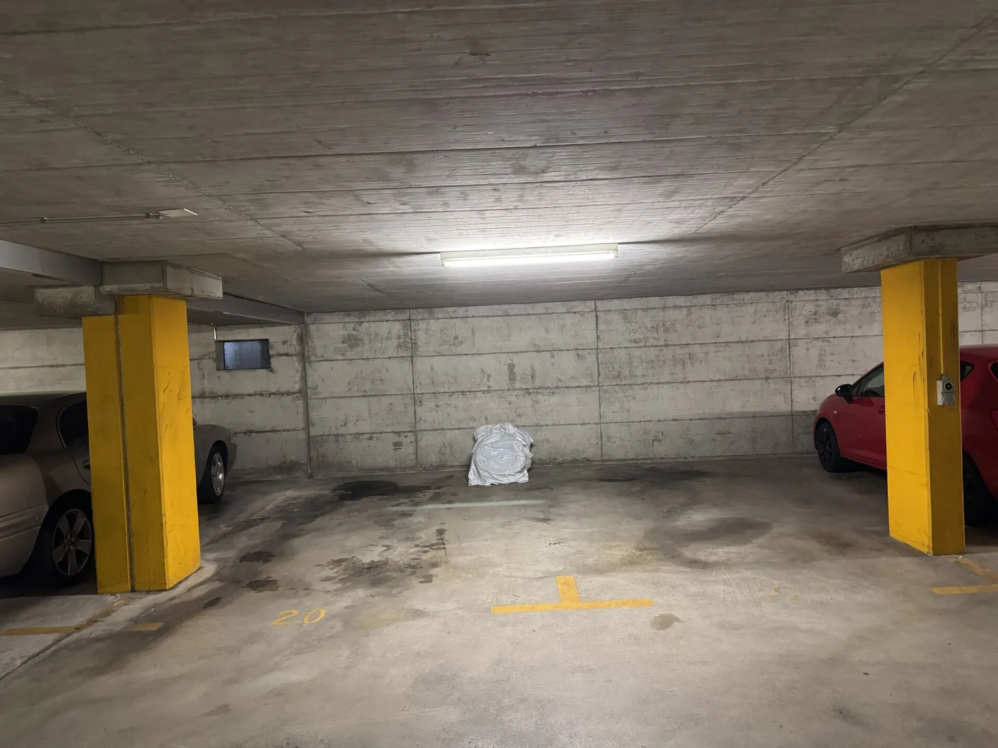Posto auto in affitto - Foto 4 di 6