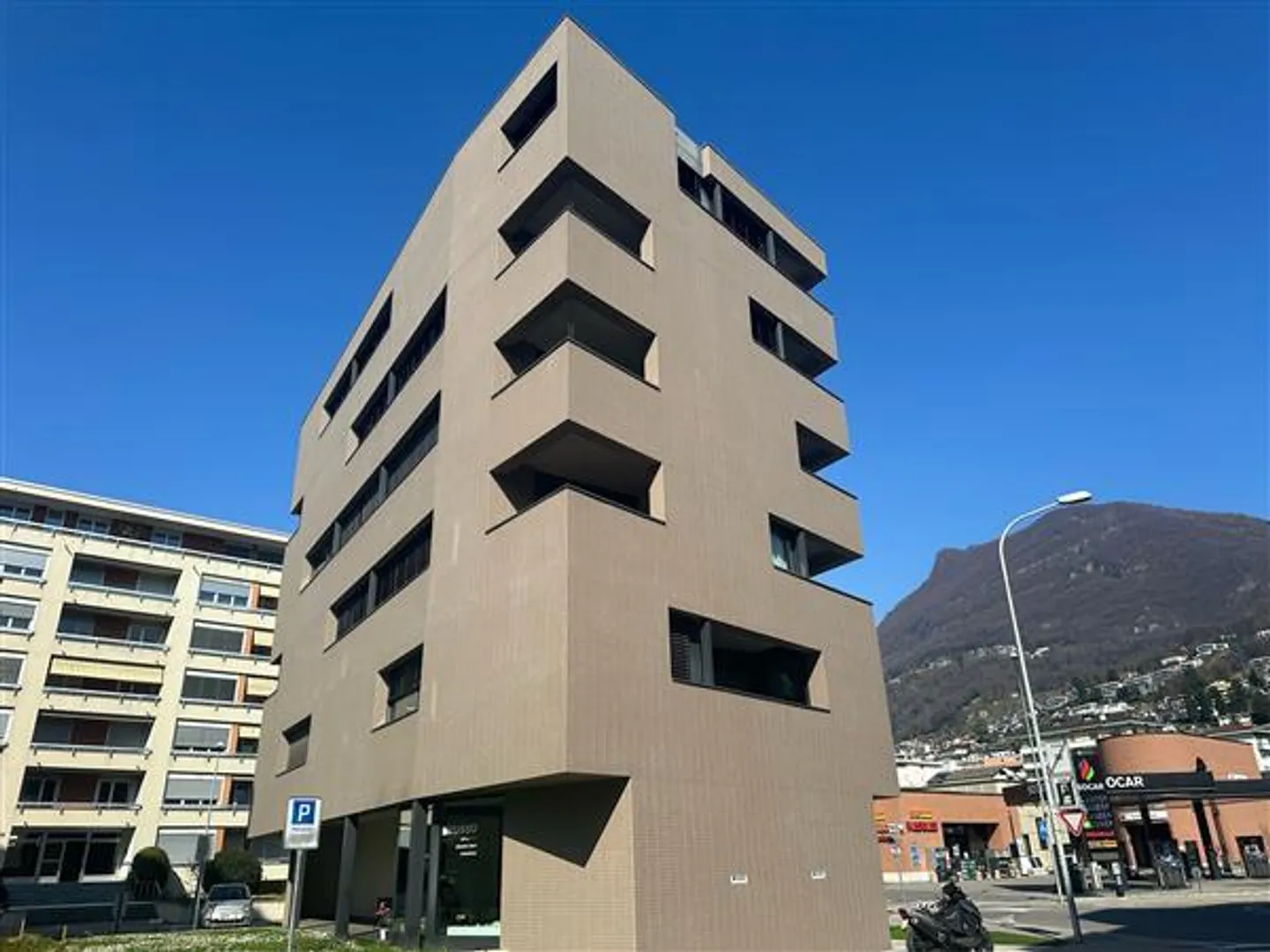 Lugano: 2.5-Room Apartment - Photo 8 of 8