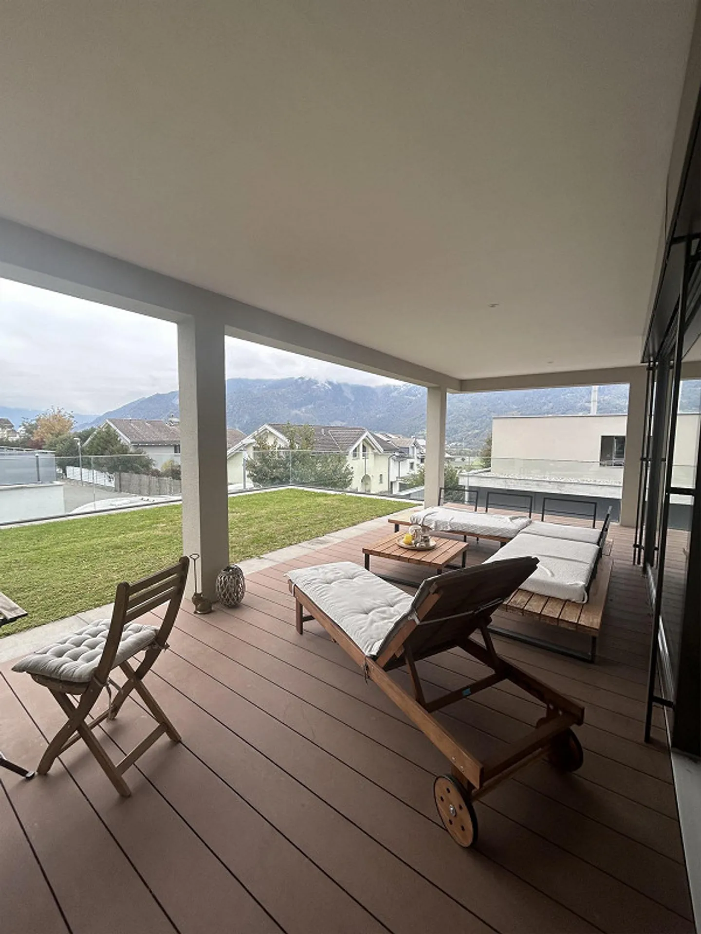 3 1/2-Zimmer-Wohnung  an schönster Wohnlage in Zizers - Foto 3 von 17