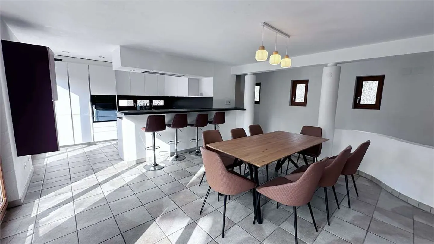 Stupenda Villa Indipendente Vicino a Lugano - Foto 14 di 47