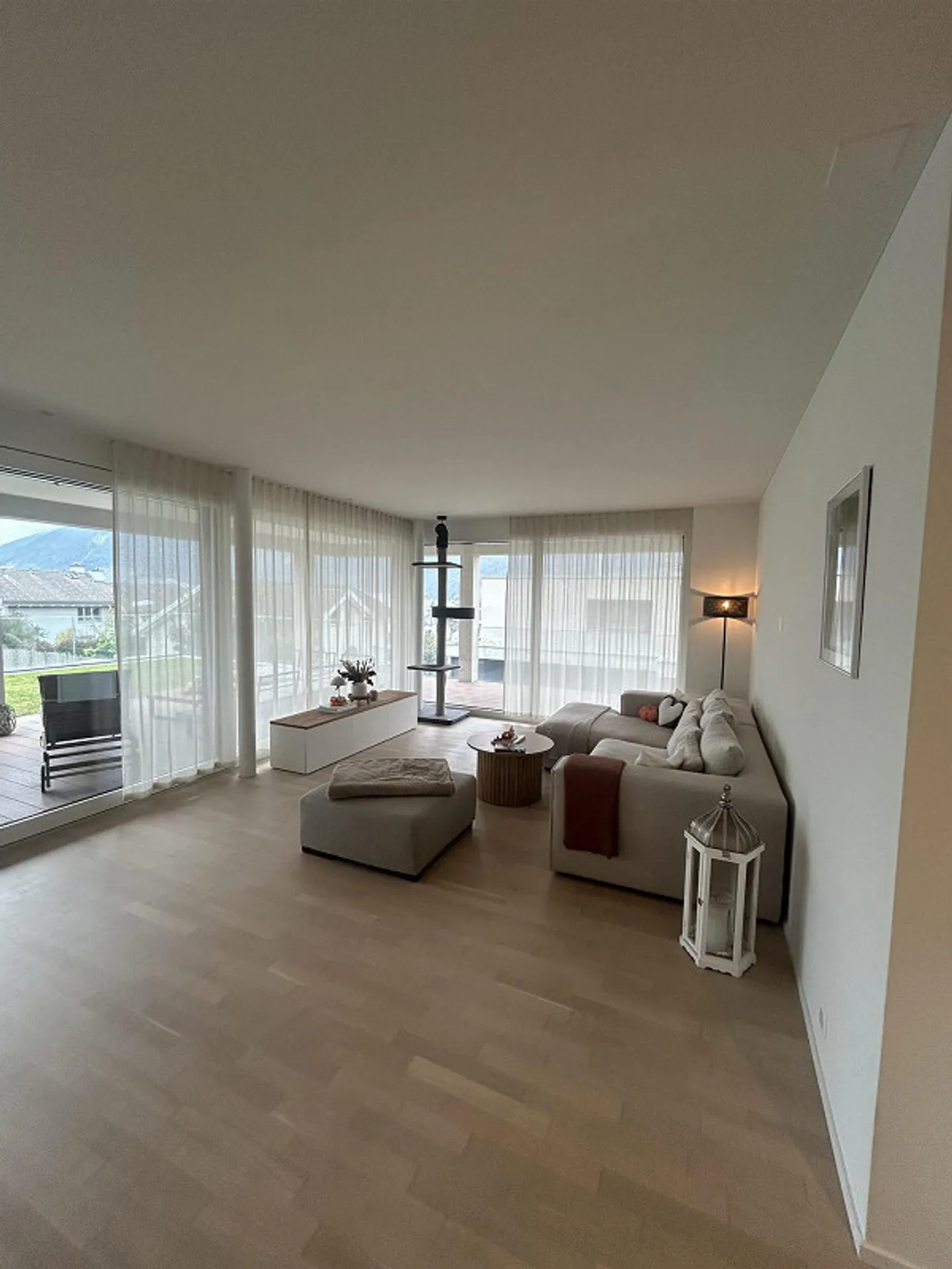 3 1/2-Zimmer-Wohnung  an schönster Wohnlage in Zizers - Foto 4 von 17