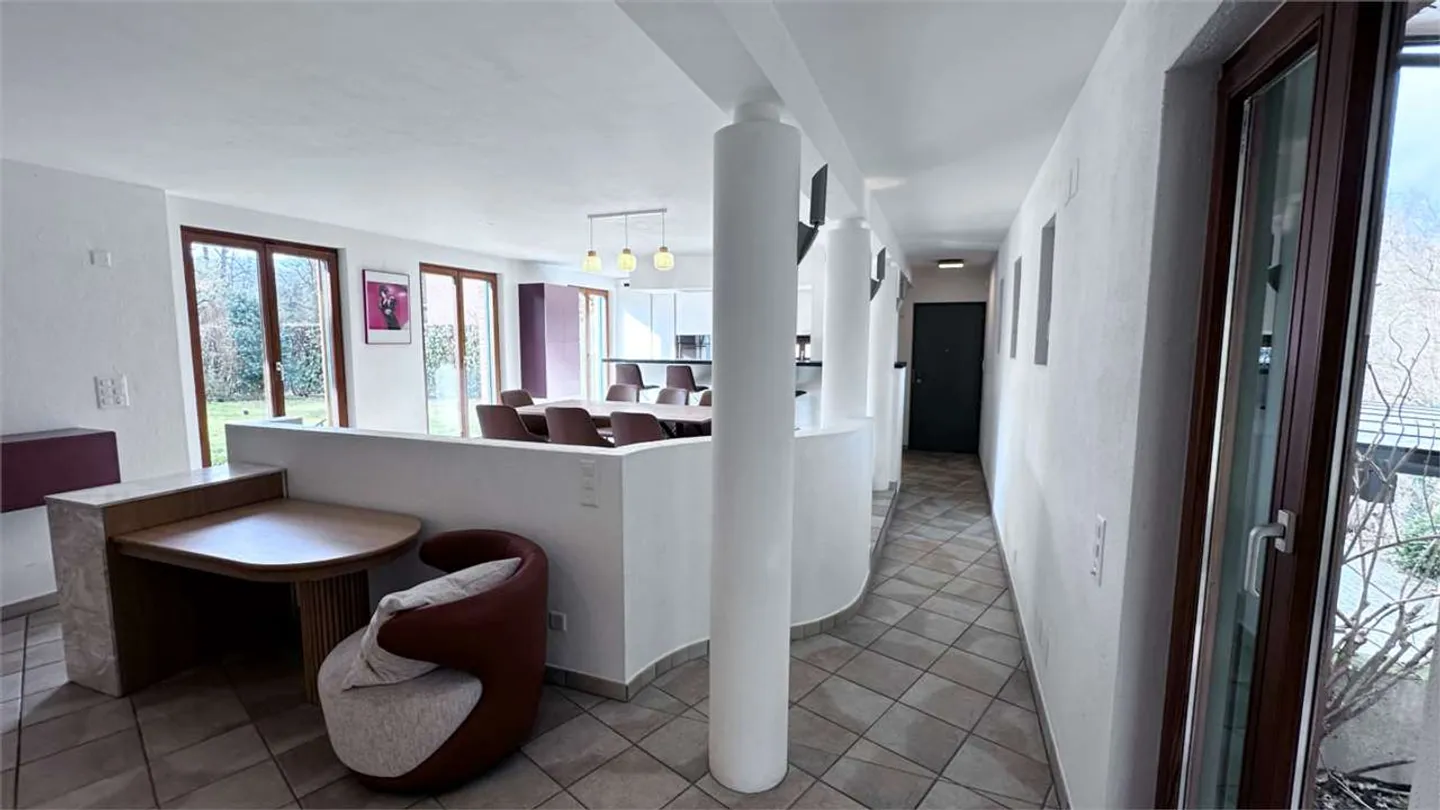 Stupenda Villa Indipendente Vicino a Lugano - Foto 11 di 47