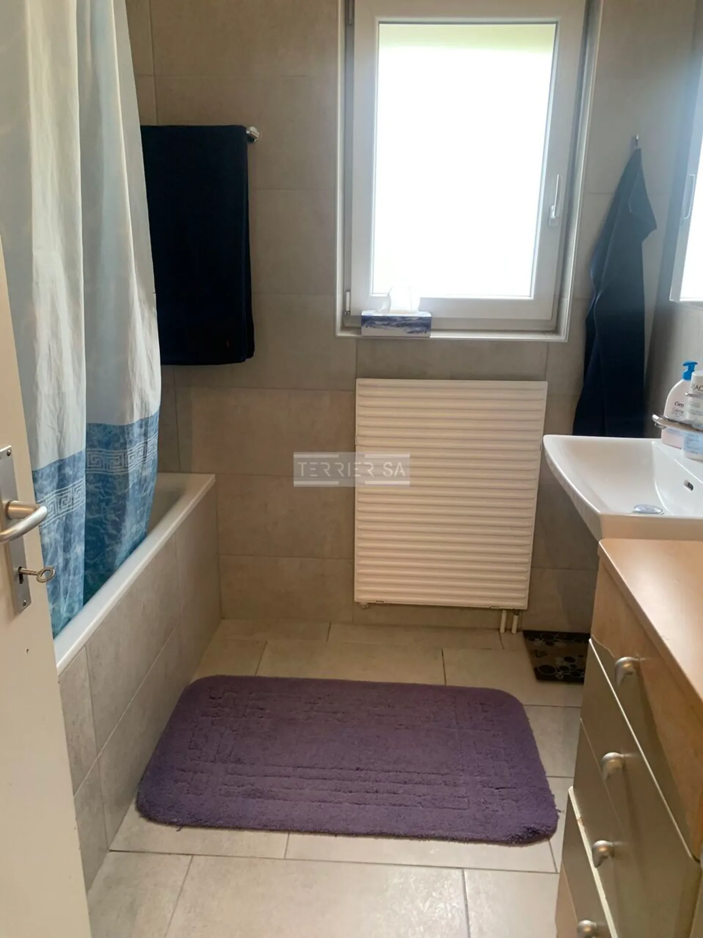 Propriété familiale unique dans un endroit calme, à 5 minutes des Cadolles (NE) - Photo 11 sur 13