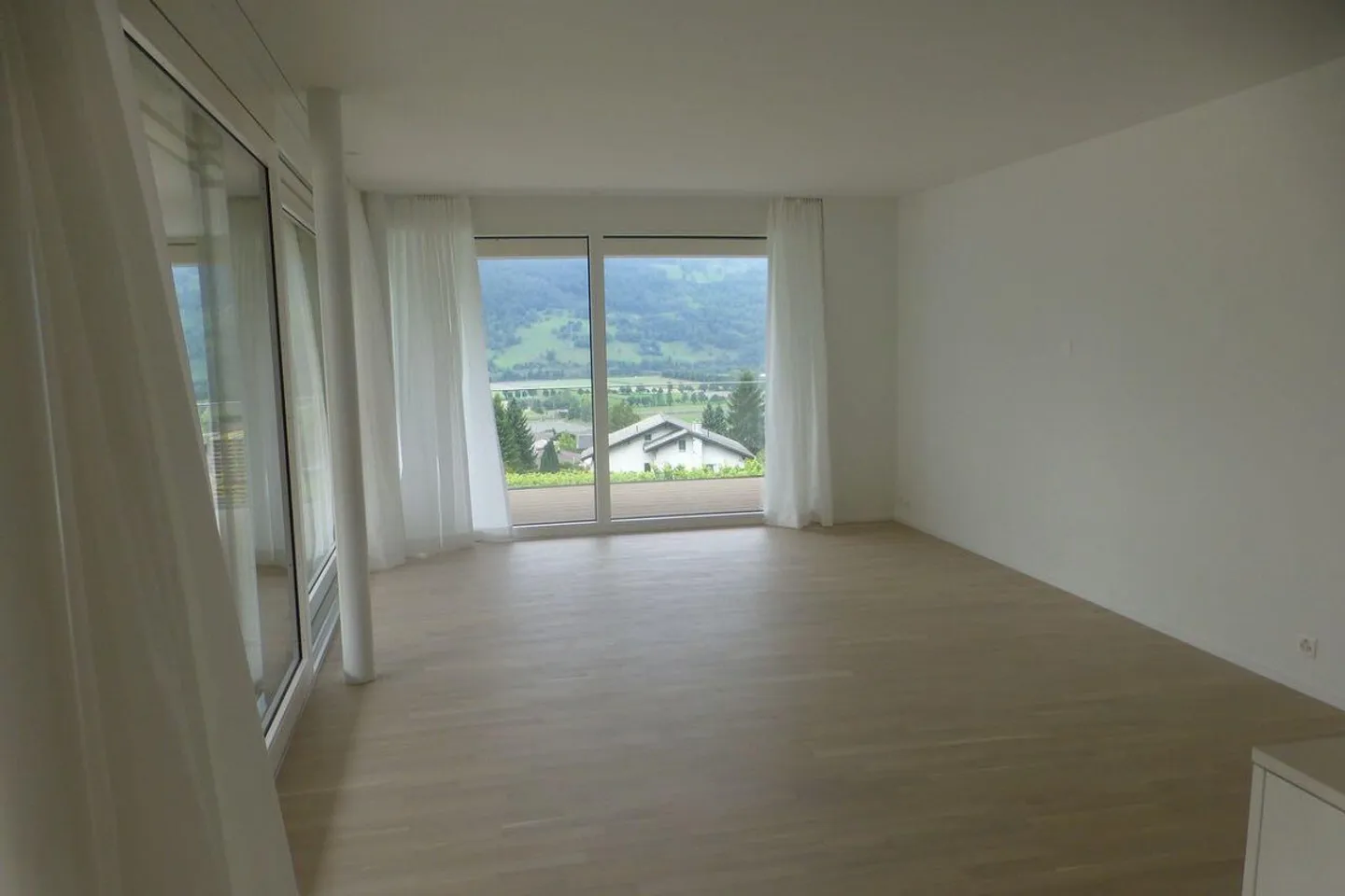 3 1/2-Zimmer-Wohnung  an schönster Wohnlage in Zizers - Foto 16 von 17