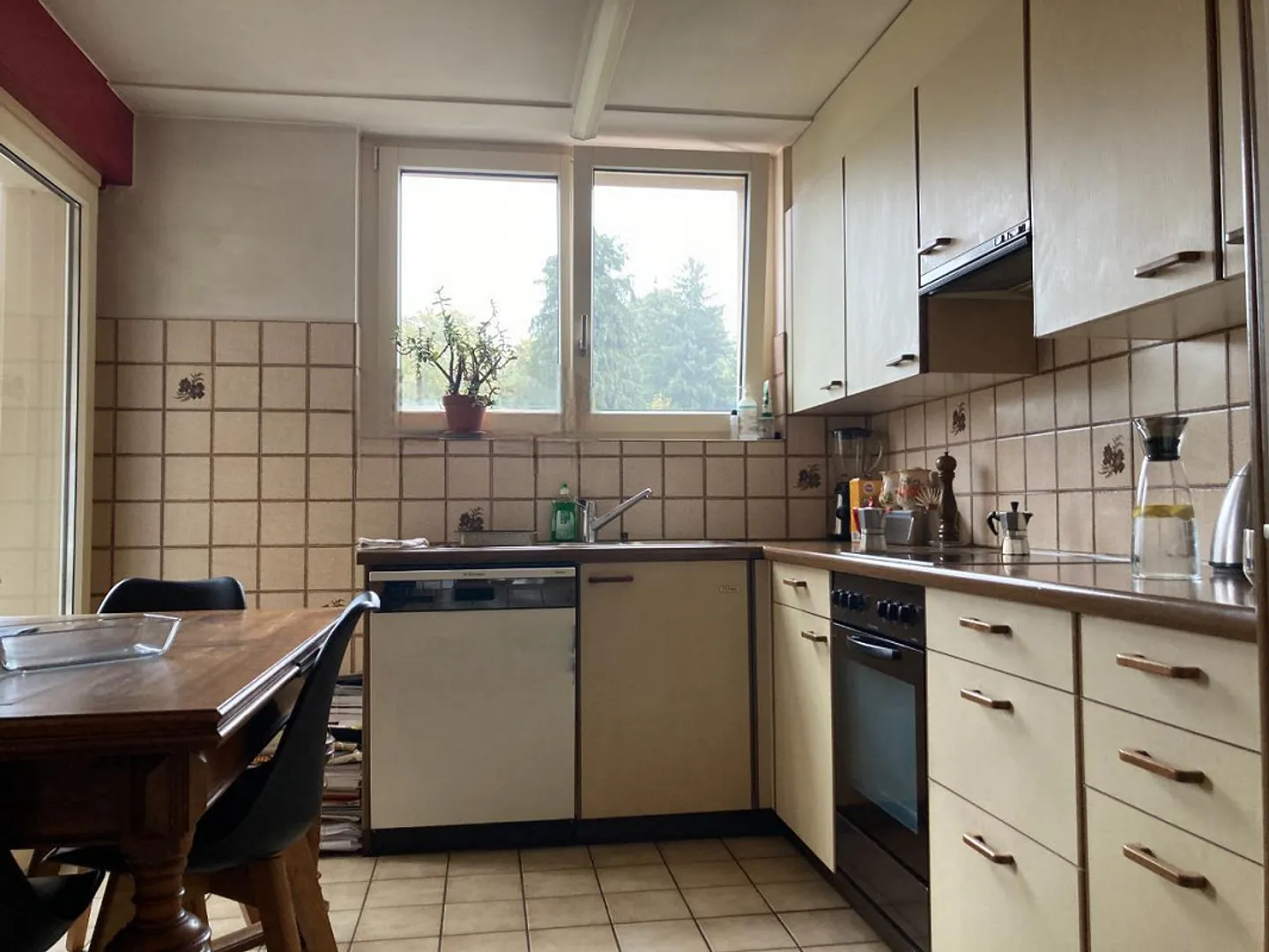 Central Location - Photo 5 of 7