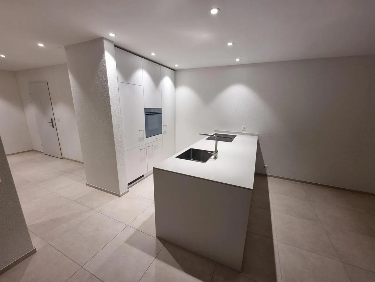 Modern 3.5-room terrace apartment in a quiet location in Watt - Photo 1 of 9