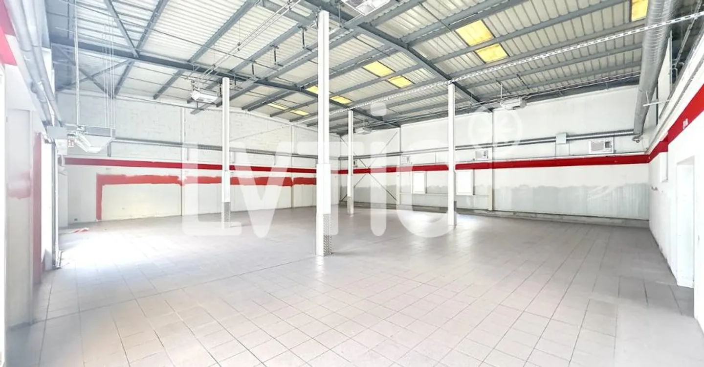 Storage space for rent - Photo 4 of 22