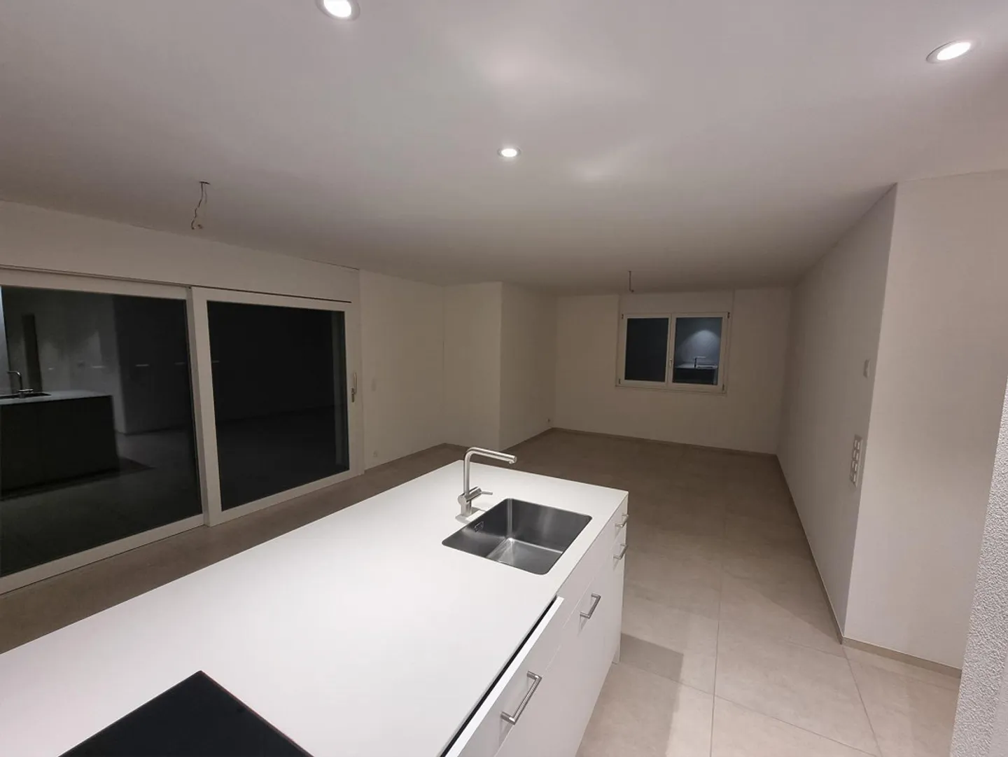 Modern 3.5-room terrace apartment in a quiet location in Watt - Photo 2 of 9