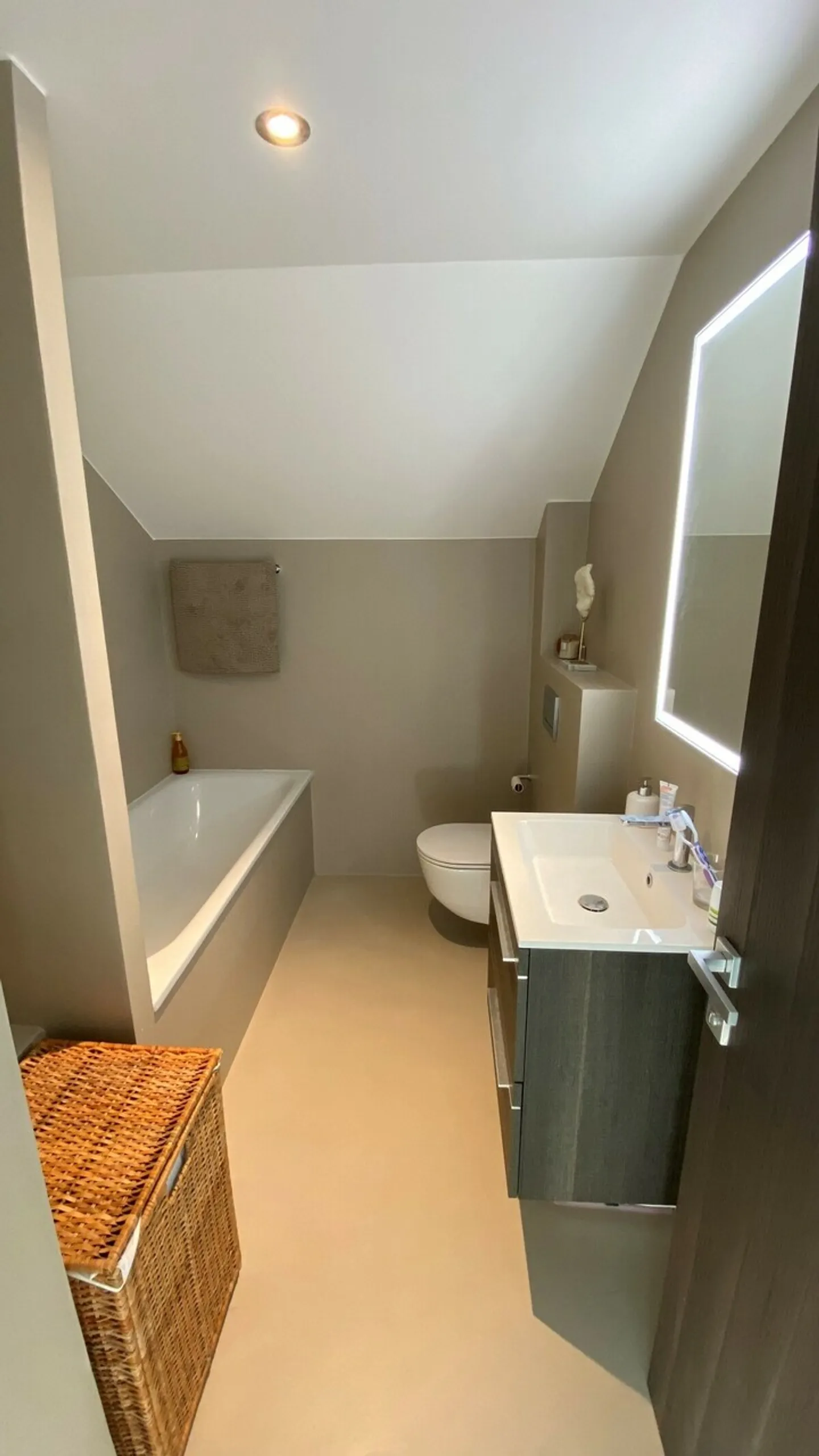 Appartement à louer - Photo 6 sur 8