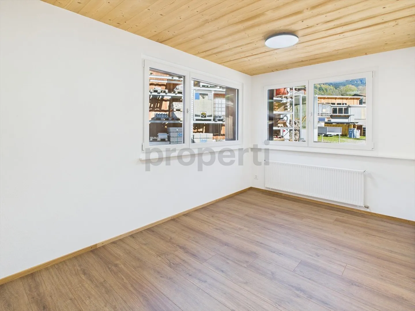 3.5 Room Apartment - Photo 5 of 9