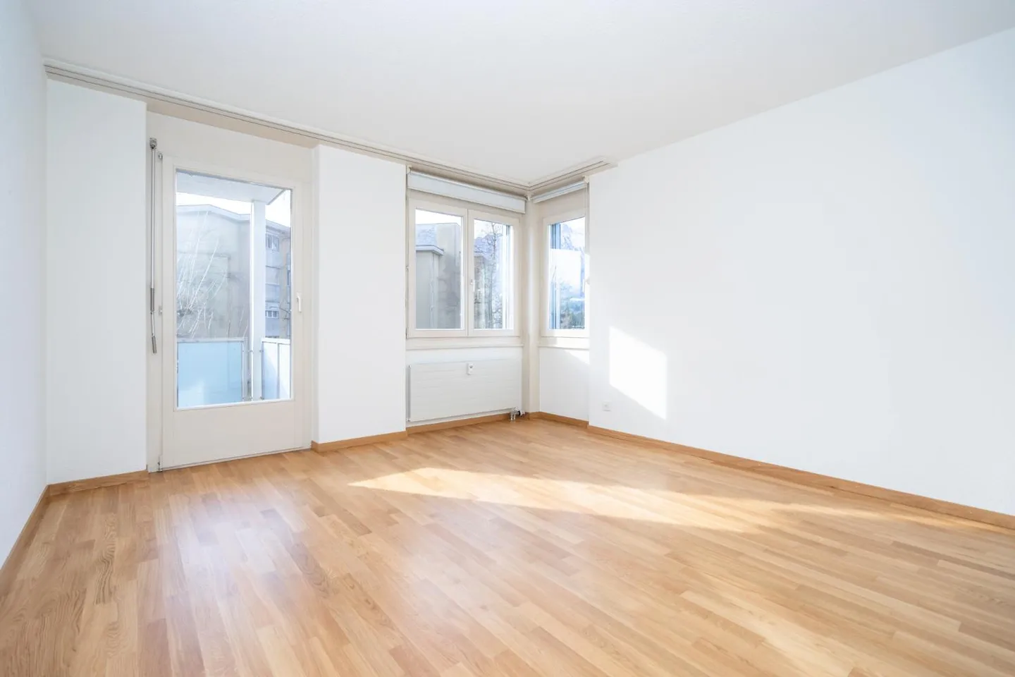 Appartamento spazioso 3.5 locali - Foto 4 di 9