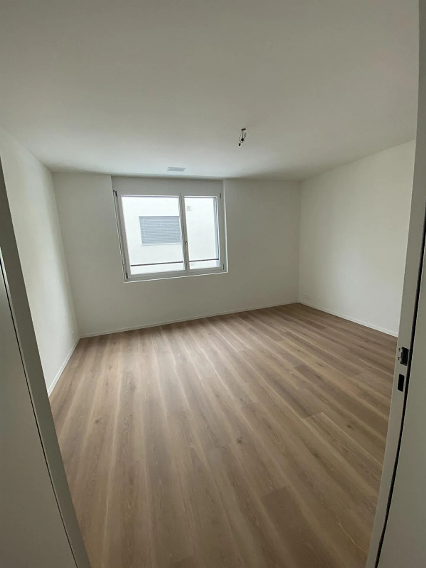 Appartamento luminoso di 3,5 stanze - Foto 2 di 8