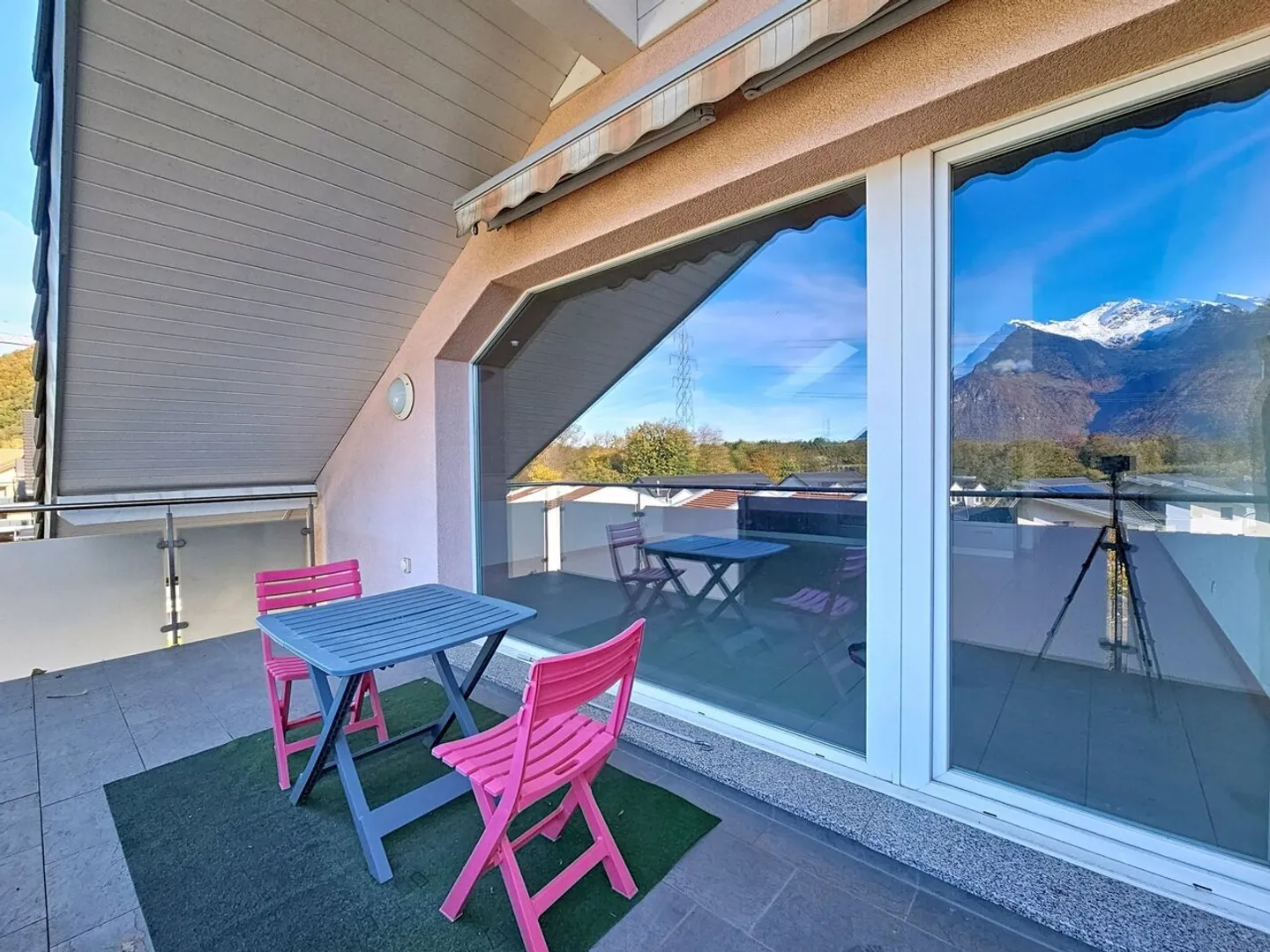 Appartamento con 3,5 stanze in mansarda - Foto 2 di 10