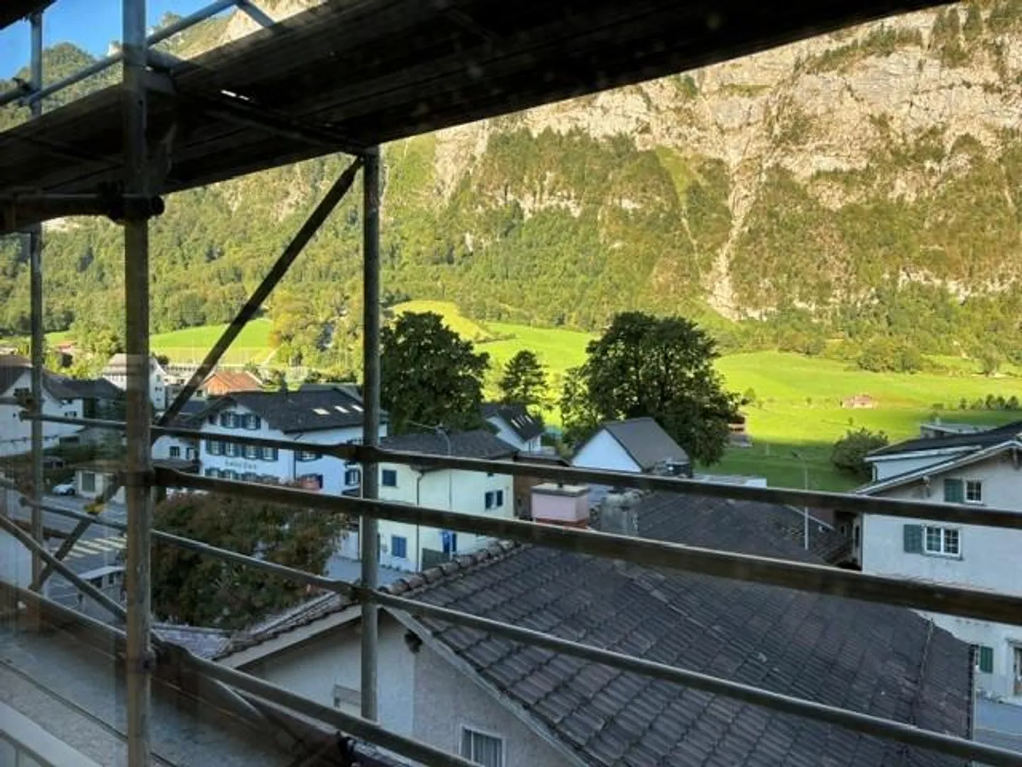Modernes Apartment in Netstal - Foto 6 von 6