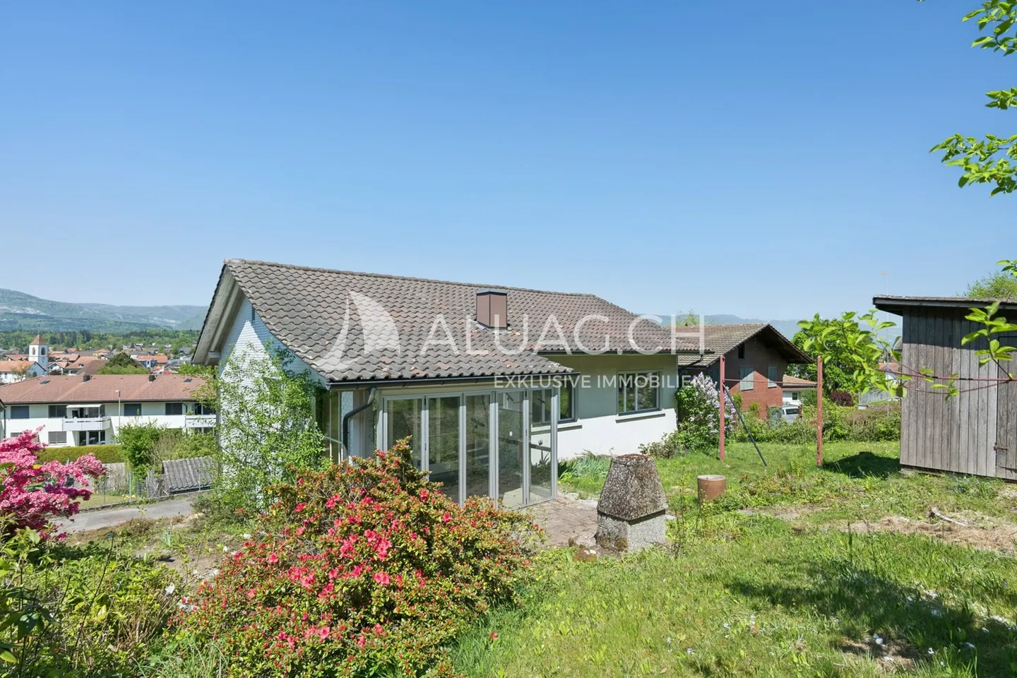 PROPRIÉTÉ POLYVALENTE : RÉNOVER OU CONSTRUIRE NOUVEAU - Photo 1 sur 16