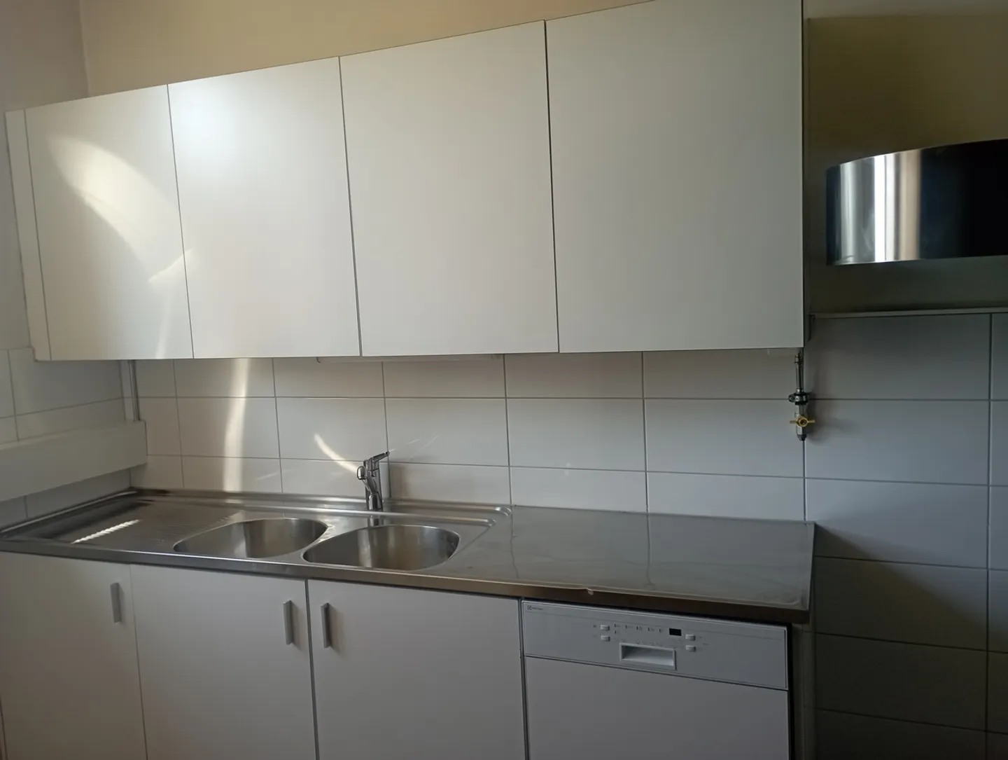 CAROUGE - Durchgangswohnung 3 Zimmer ?60 m² 2. Etage OHNE AUFZUG - Foto 5 von 11