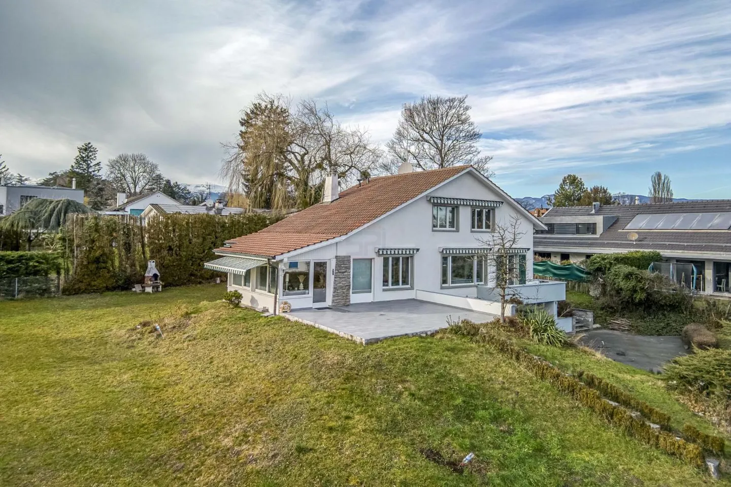 7-Zimmer-Haus - Foto 2 von 13