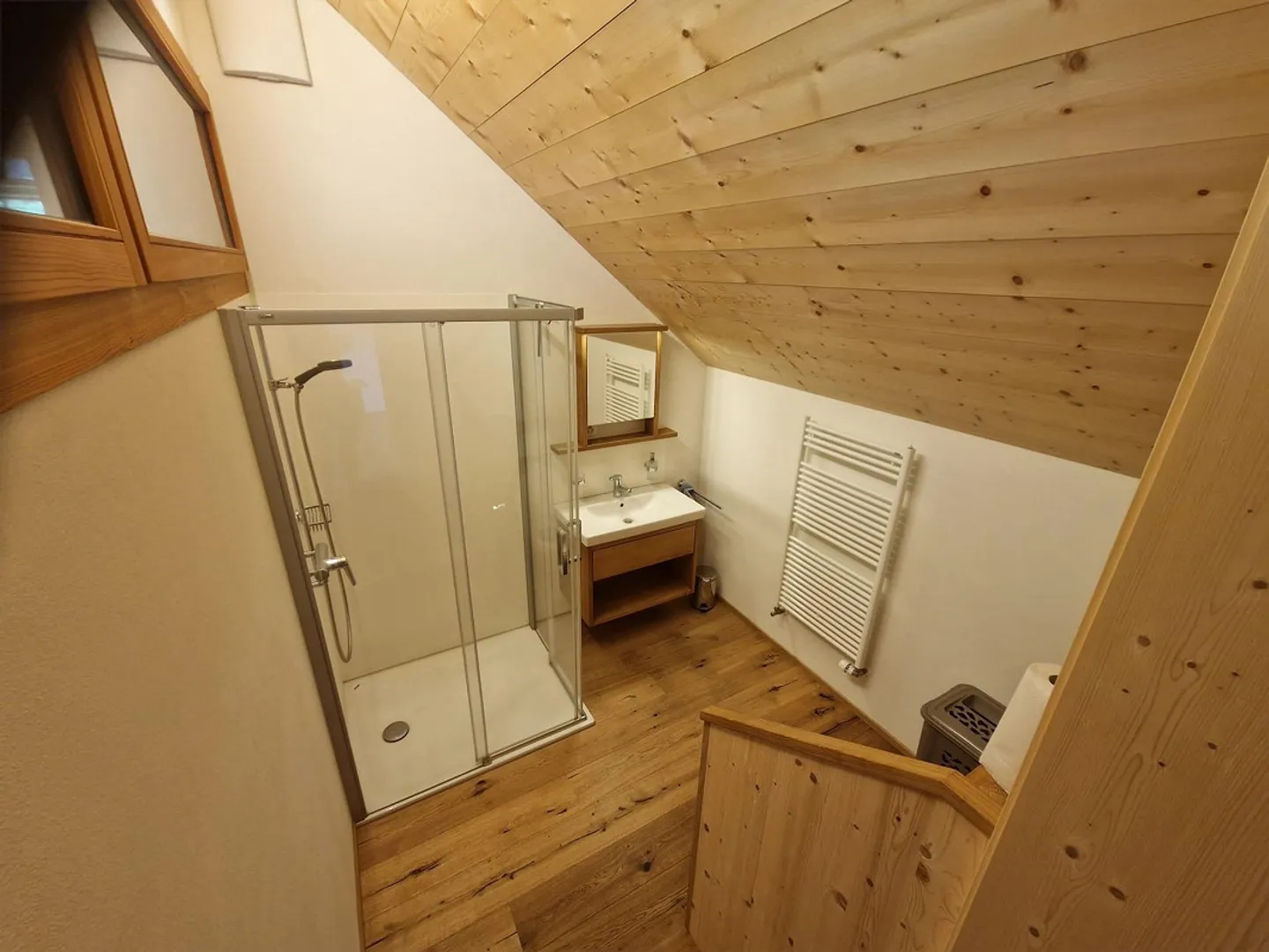 Attic Apartment - Photo 4 of 8