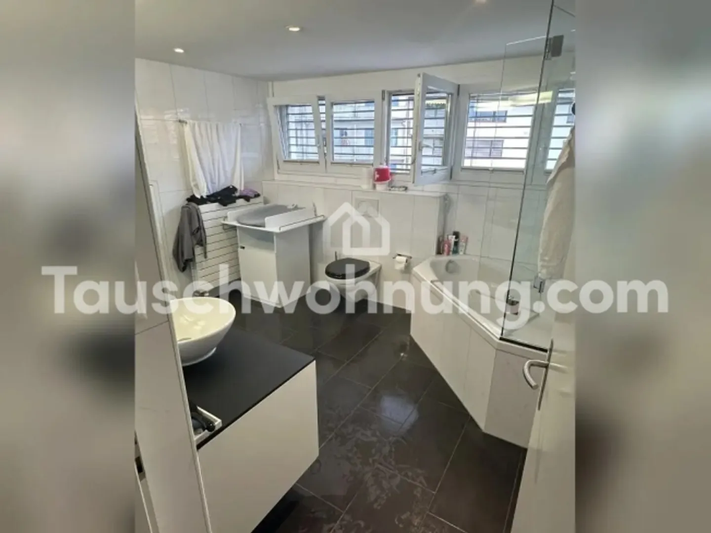 [APPARTAMENTO IN SCAMBIO] ! Maisonette con vista lago/città CONTRO un appartamento fiscalmente vantaggioso. - Foto 7 di 12