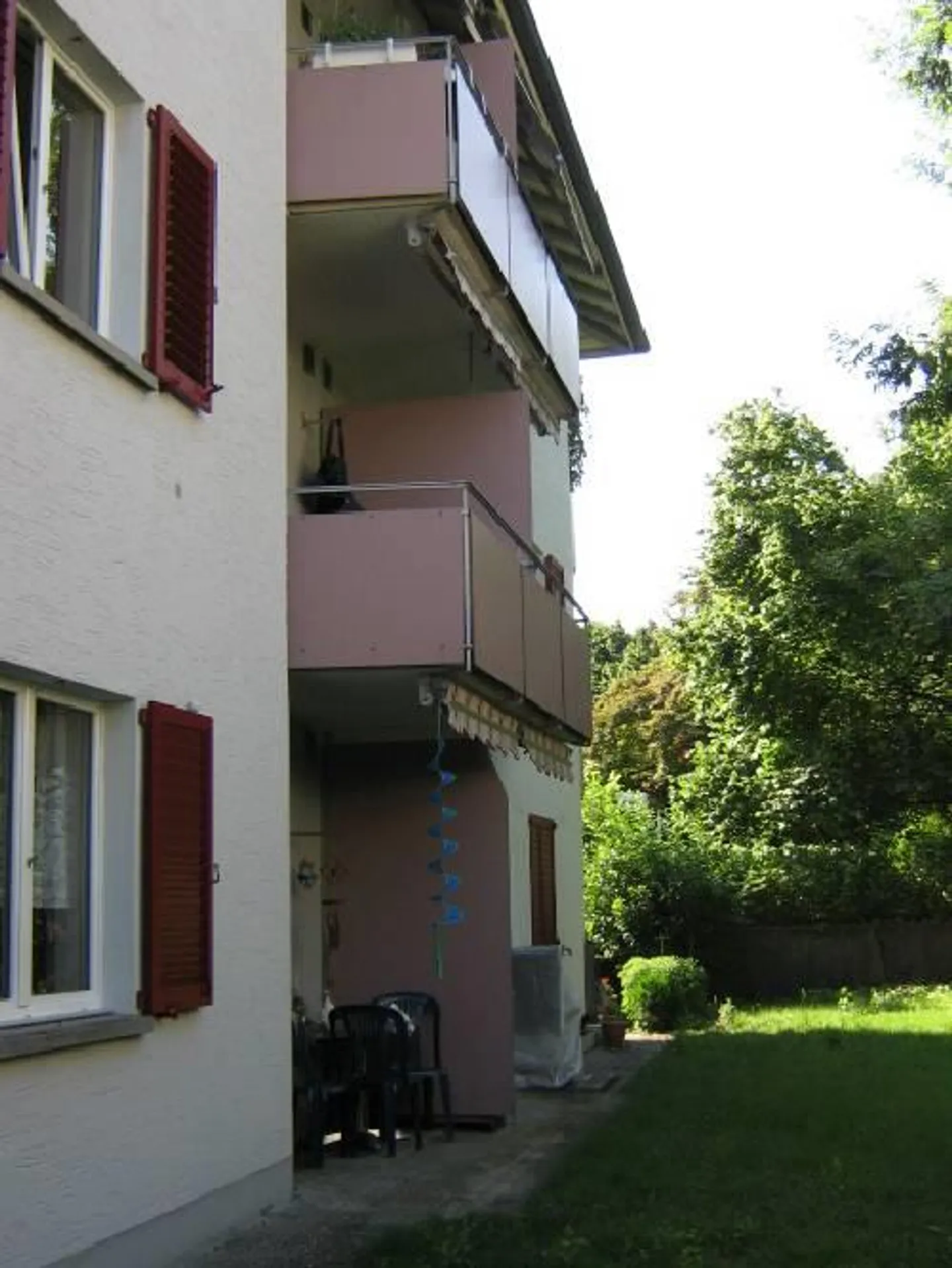 Quiet residential area near the city! - Photo 2 of 5