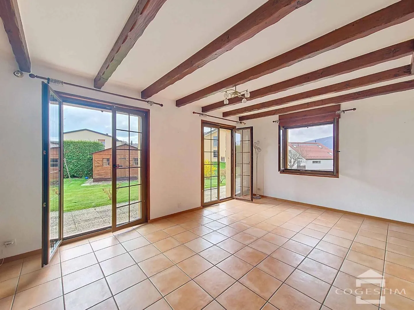 Villa 7 stanze - Foto 2 di 13