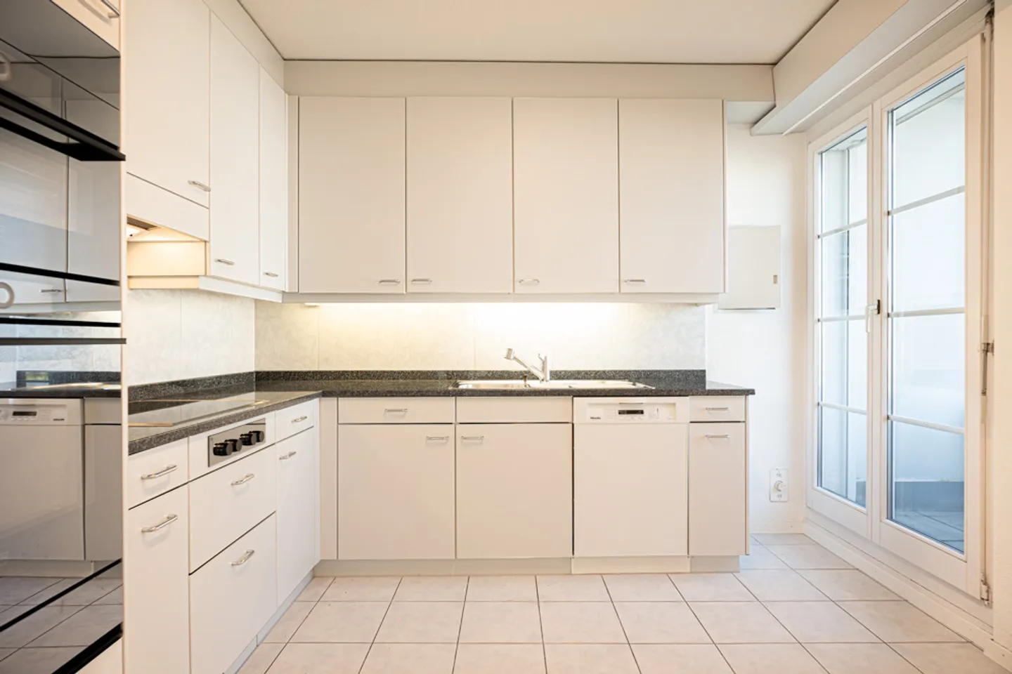 Komplett sanierte 3½-Zimmer-Wohnung direkt am See - Erstbezug  - Foto 7 von 12