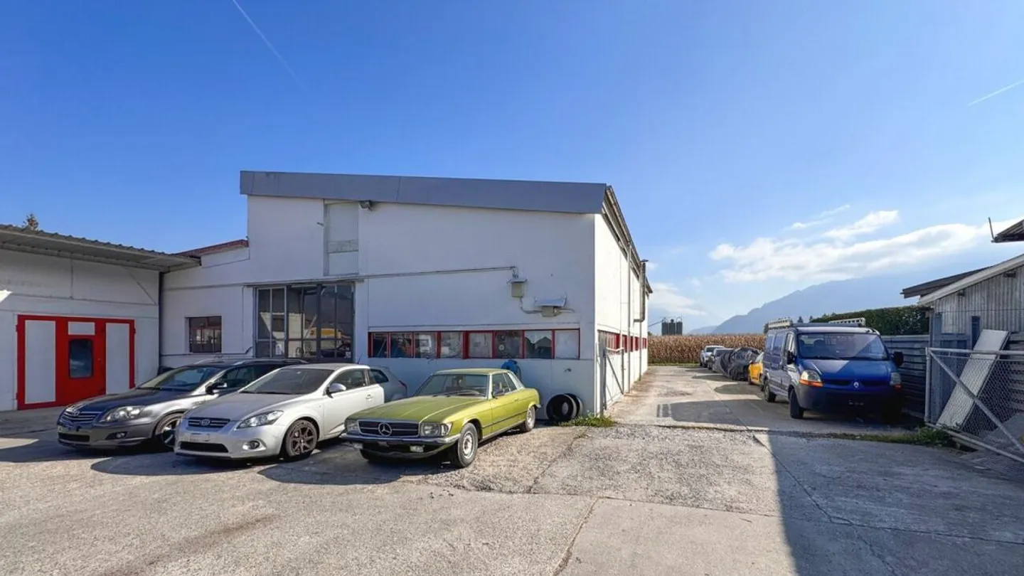 Ateliers, déjà loués, et un appartement de 5,5 pièces - Photo 5 sur 21