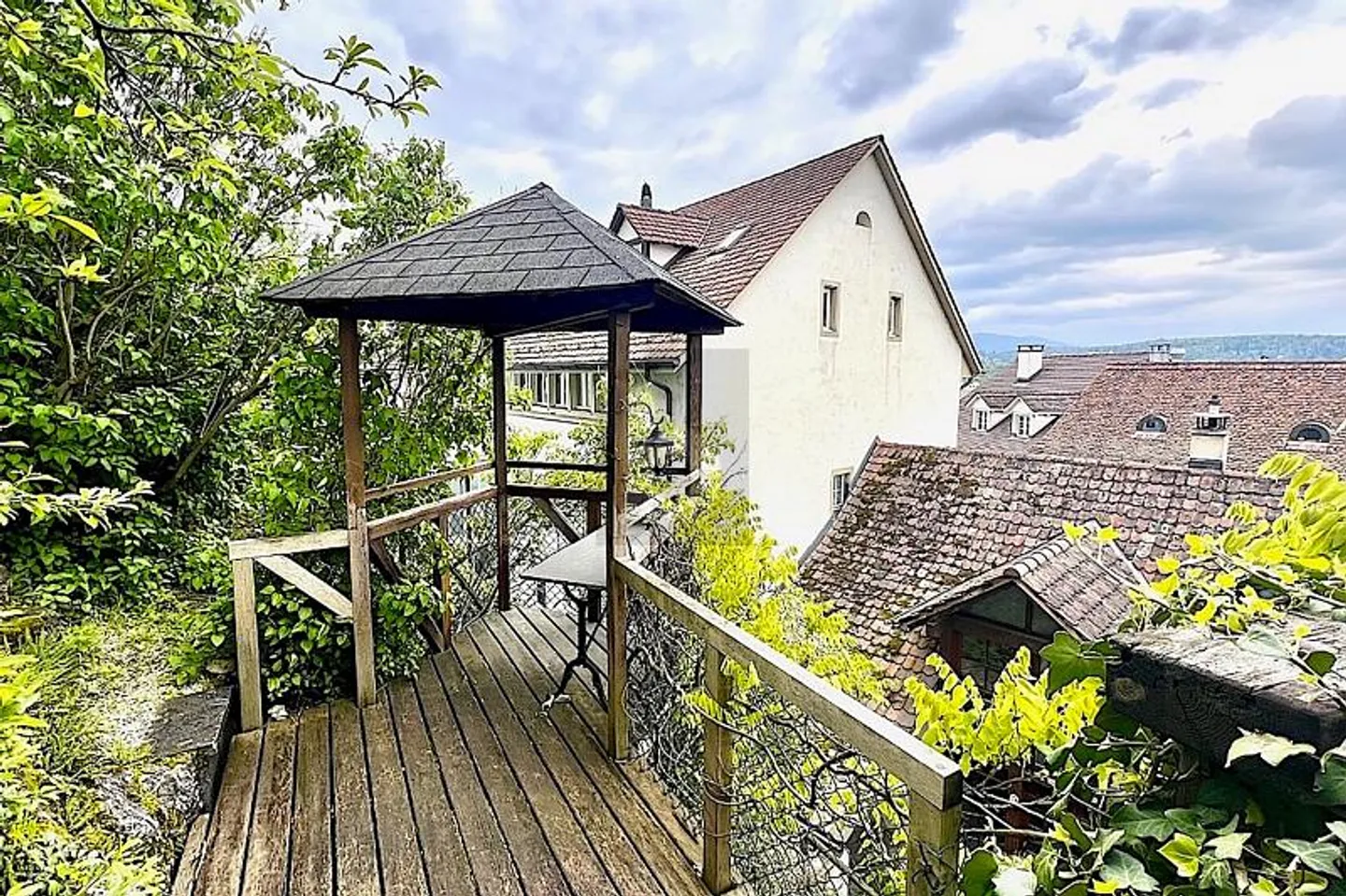 Semi-detached house for rent - Photo 4 of 6