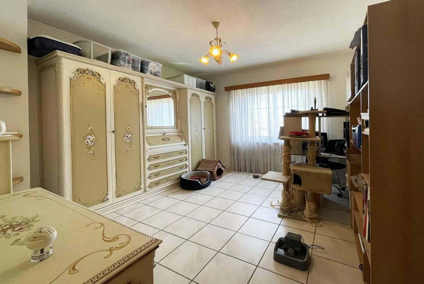 Stupenda villa con 4,5 camere e giardino a Stabio - Foto 8 di 13