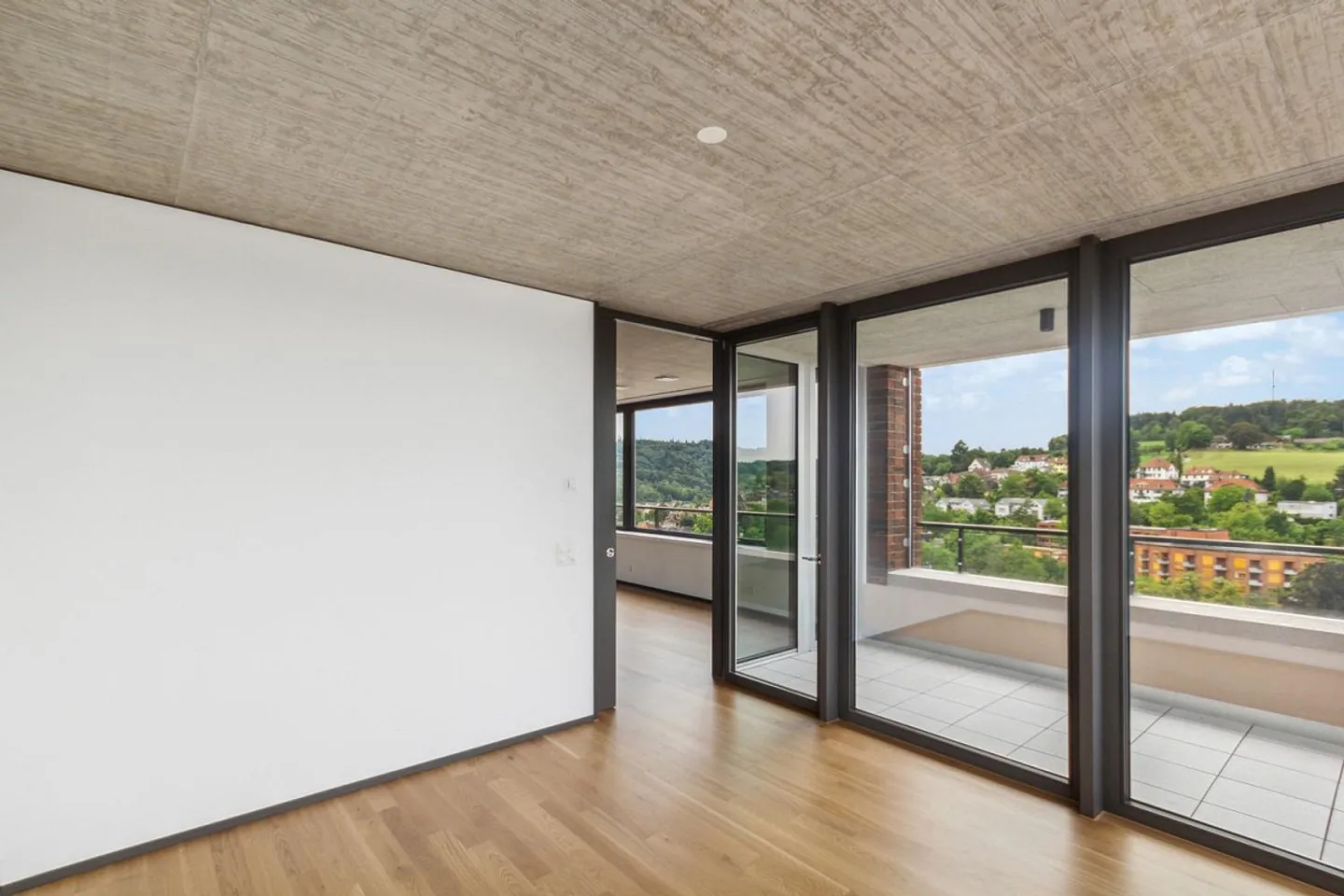 Moderne 3.5-Zimmerwohnung in der Lokstadt - Foto 9 di 13