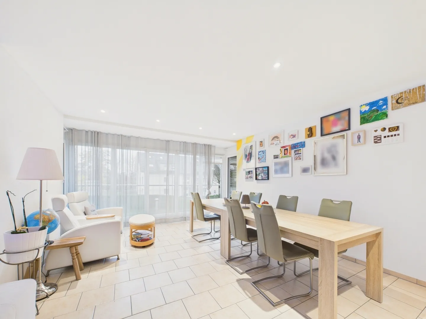 Geräumige 4.5-Zimmer-Wohnung - Foto 2 von 11