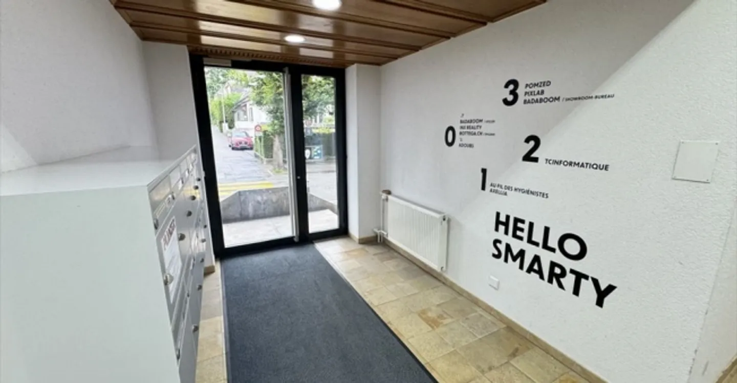 Office space for rent - Photo 2 of 7