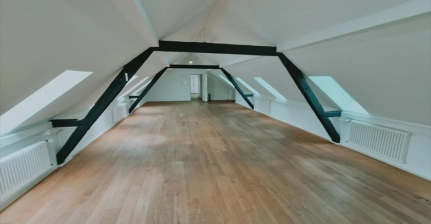 Office space for rent - Photo 6 of 7