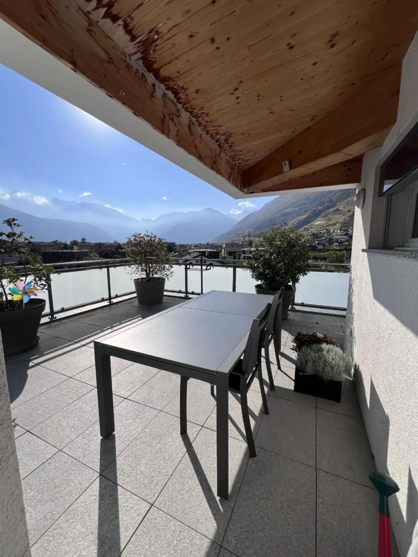 Helles Penthouse in Fully - Foto 10 von 12
