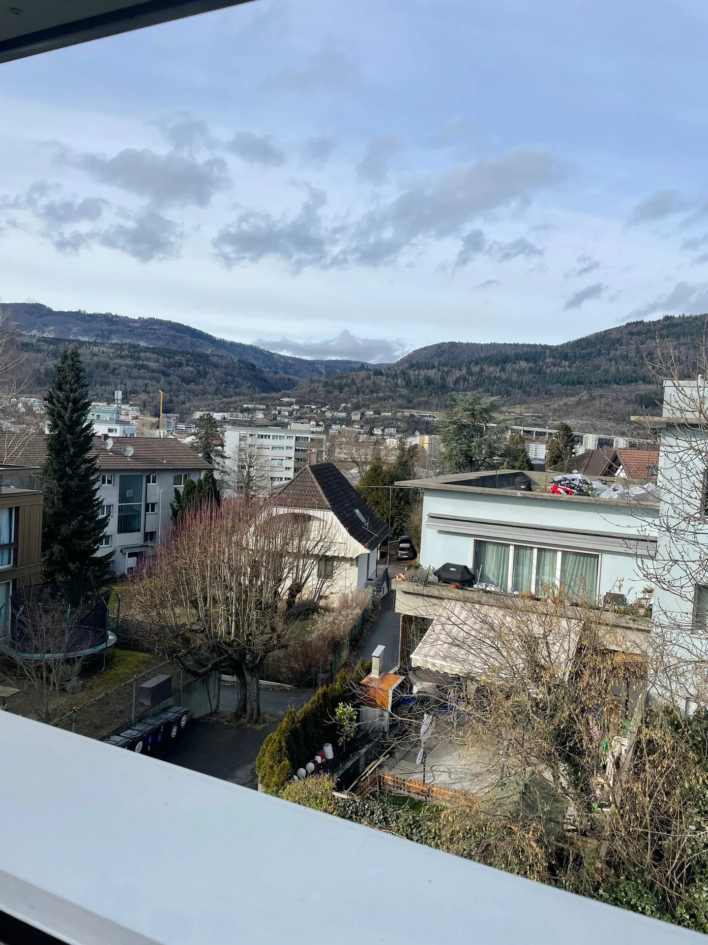 Incantevole appartamento mansardato 2.5 locali con balcone a Biel/Bienne - Foto 9 di 9