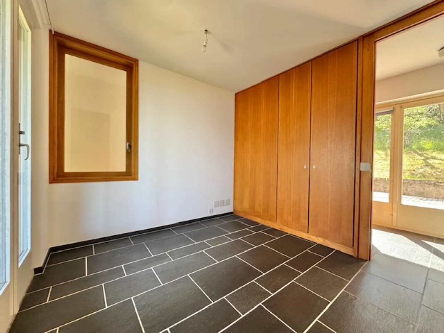 Charming Family Home with Lake View - Photo 23 of 34