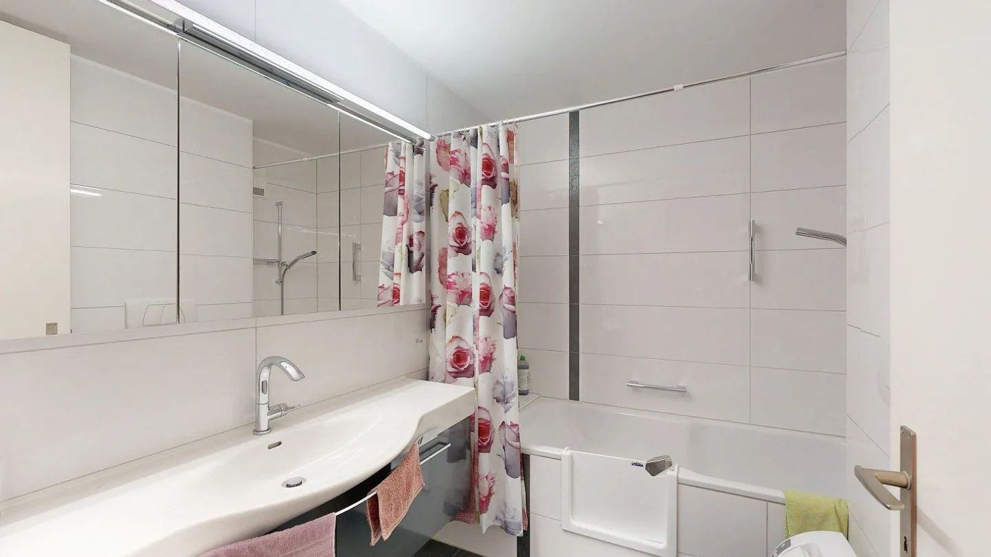 Spacious 3.5-room maisonette apartment with balcony & garden idyll - Photo 9 of 11