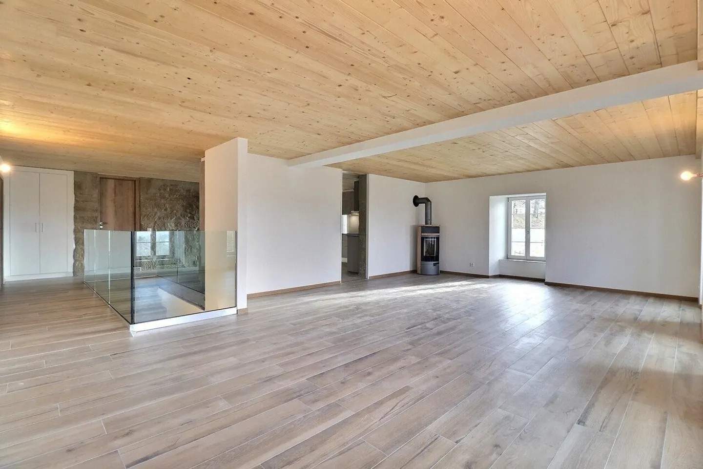 3.5 pièces d'exception à Ogens ! - Photo 2 sur 8