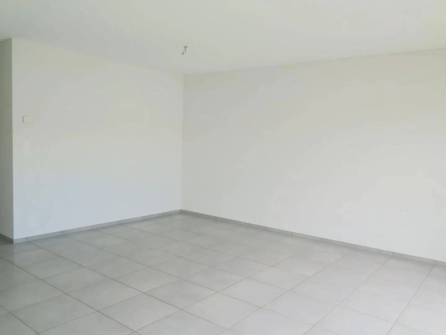 Appartamento in affitto - Foto 3 di 8