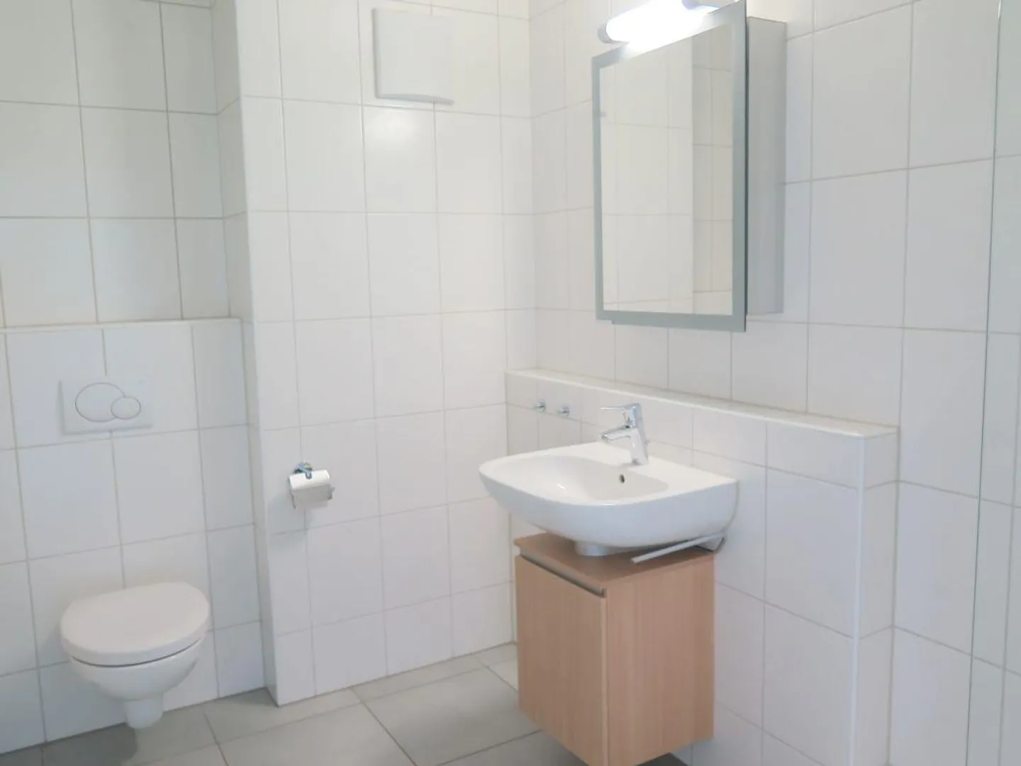 Appartamento in affitto - Foto 5 di 8