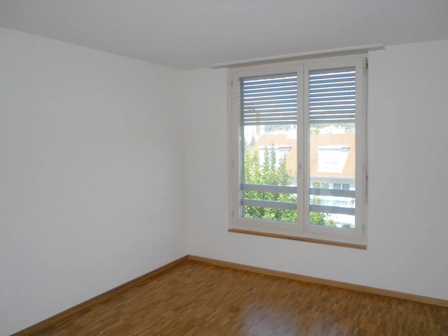 Geräumige Wohnung mit Balkon - Foto 8 von 15