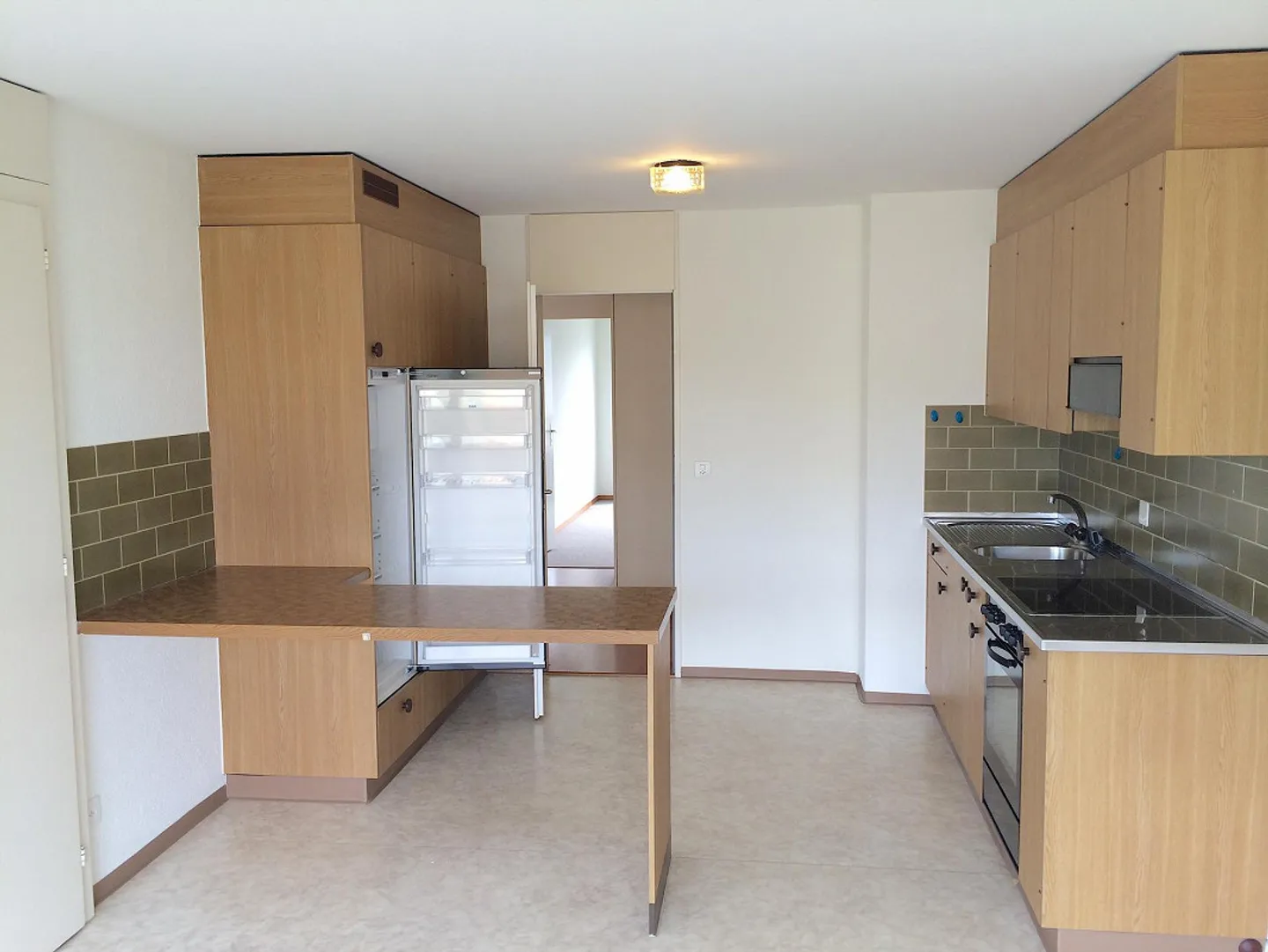 Geräumige Wohnung mit Balkon - Foto 10 von 15