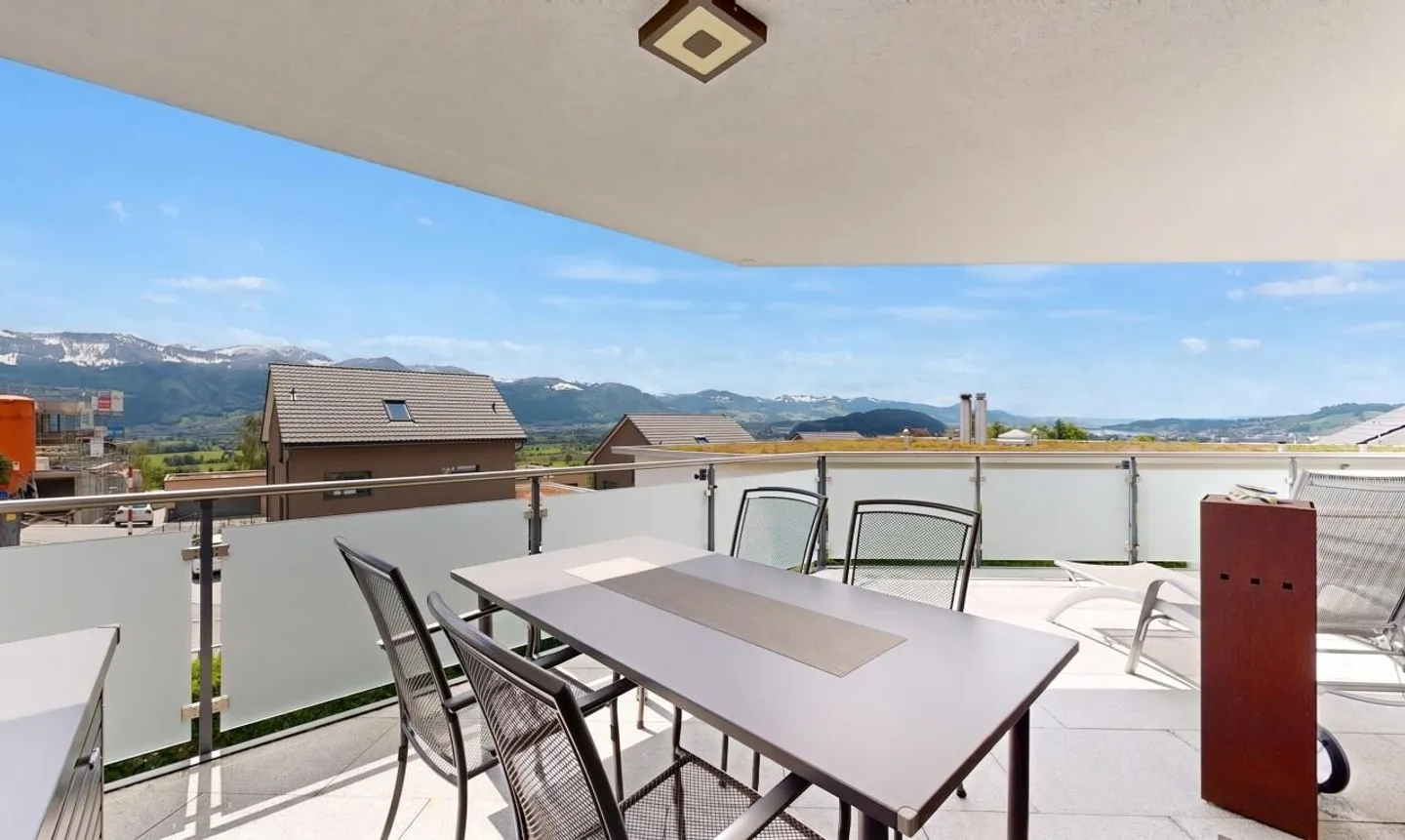 Appartement luxueux de 4,5 pièces avec vue imprenable et dégagée - Photo 10 sur 11