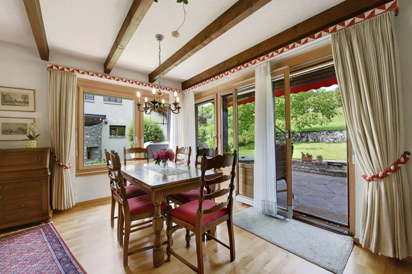 Einfamilienhaus mit traumhafter Aussicht - Foto 4 von 15