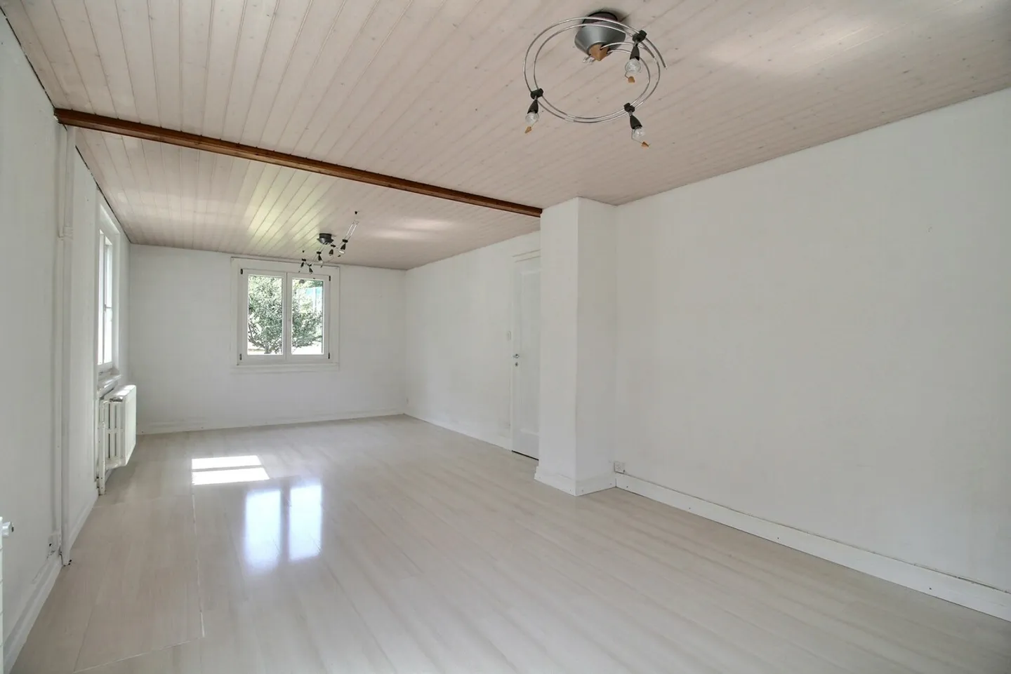 Casa singola in affitto - Foto 3 di 22