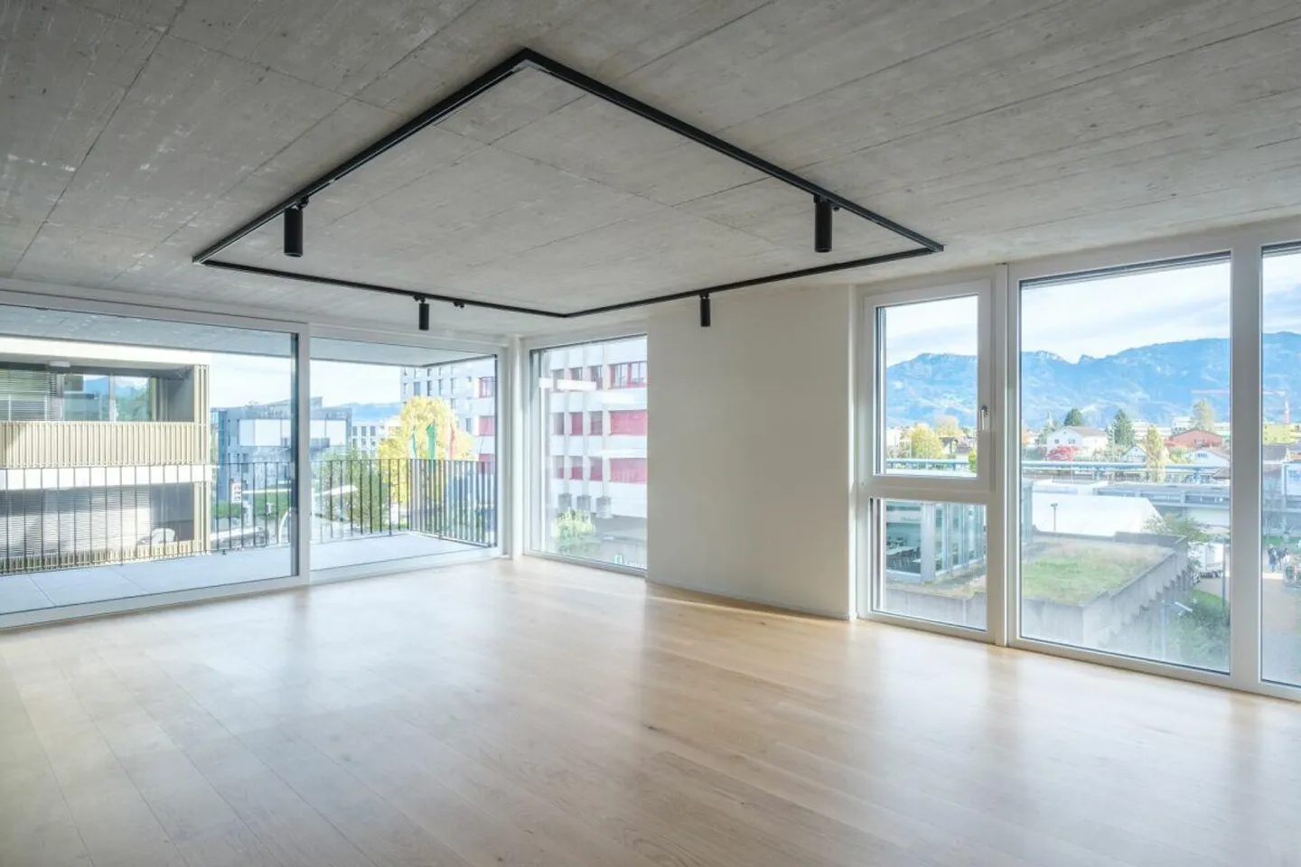 Appartamento 3,5 locali - Foto 4 di 10