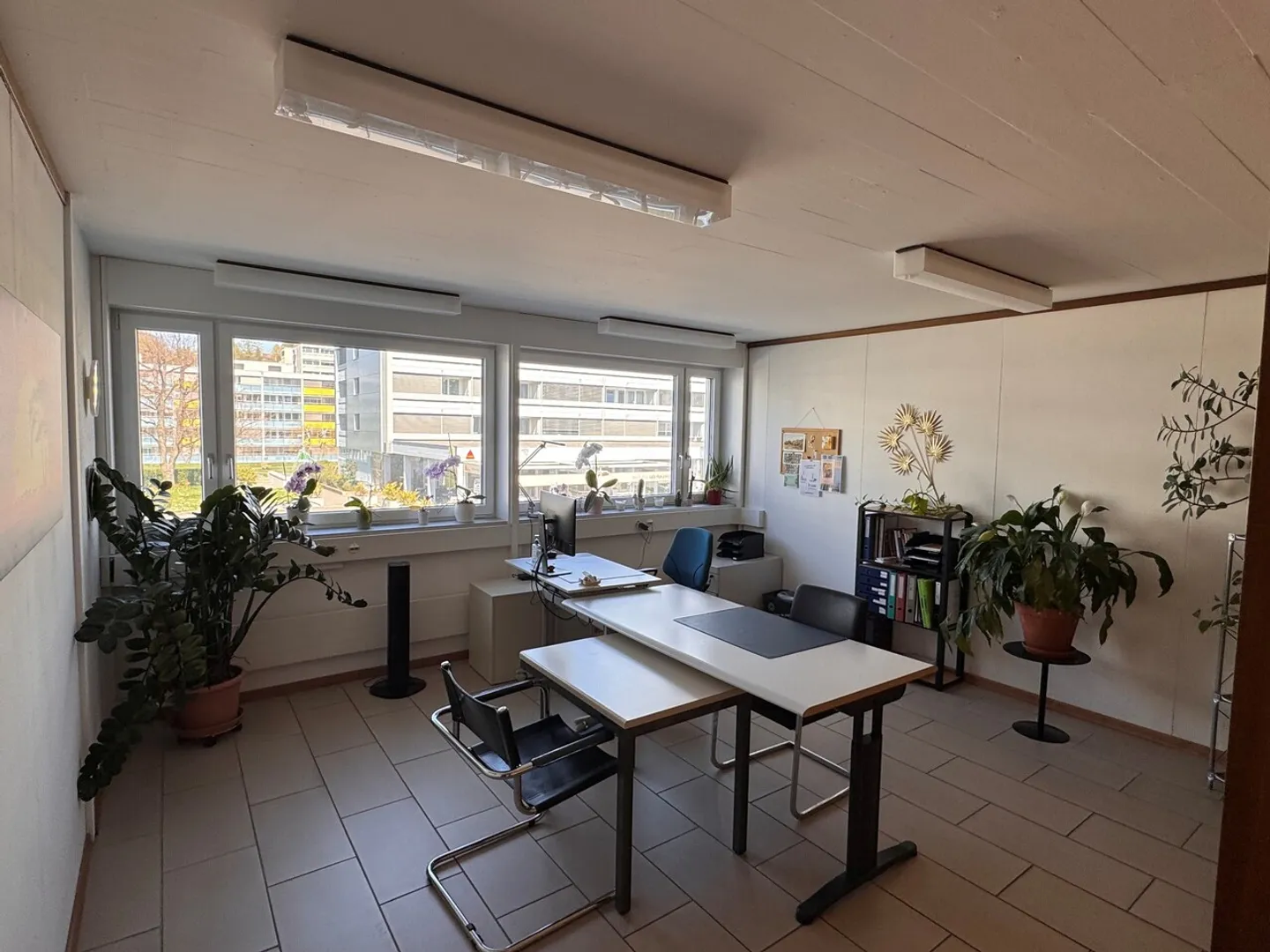 Offices of 340 m2 - 1066 Epalinges - Available immediately or to be agreed - Photo 5 of 8