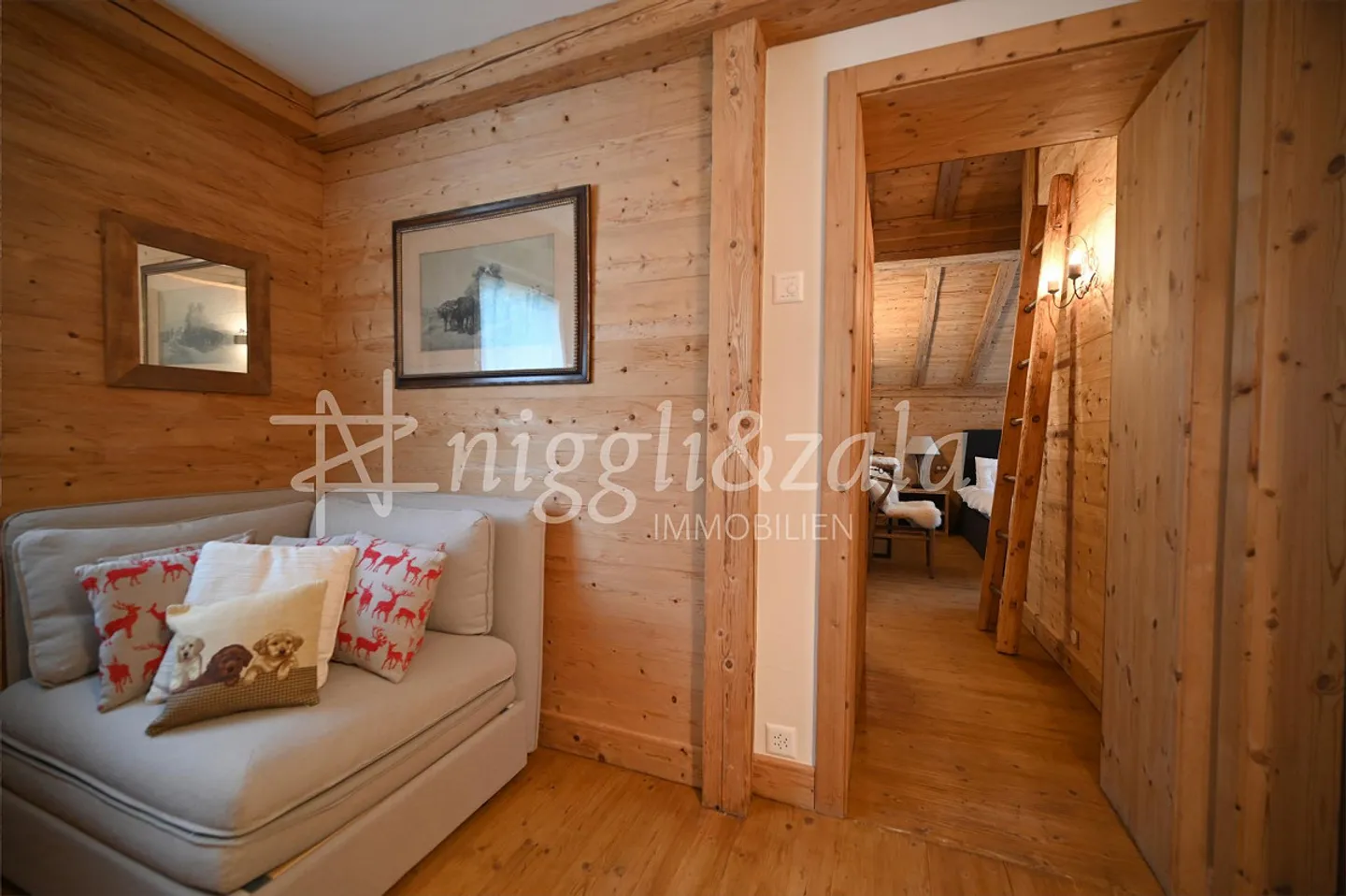 Elegante 5-Zimmer-Wohnung in Sils Maria - Foto 4 von 7